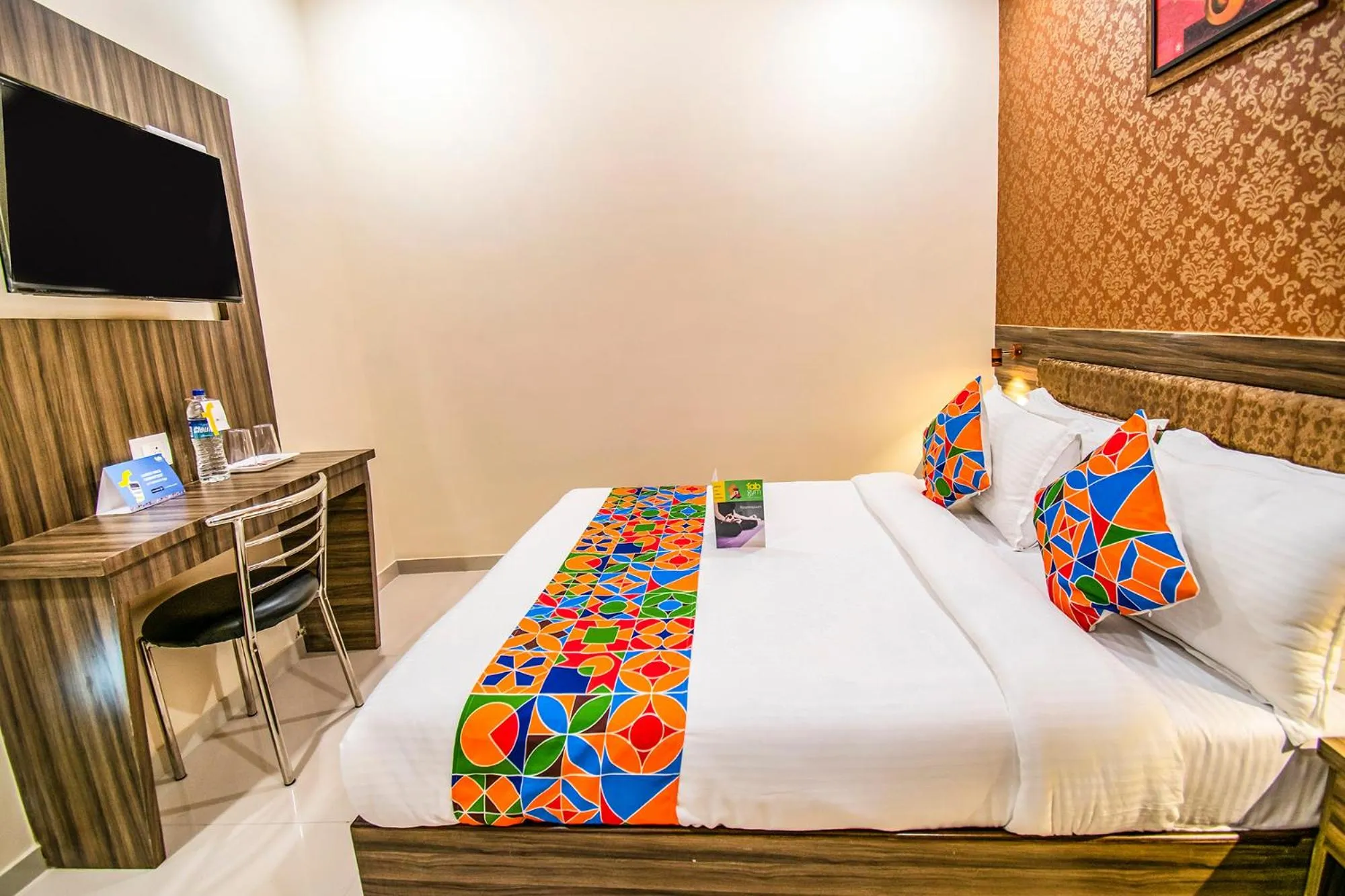 Bed in FabHotel Orange Suites - Nr Mumbai International Airport