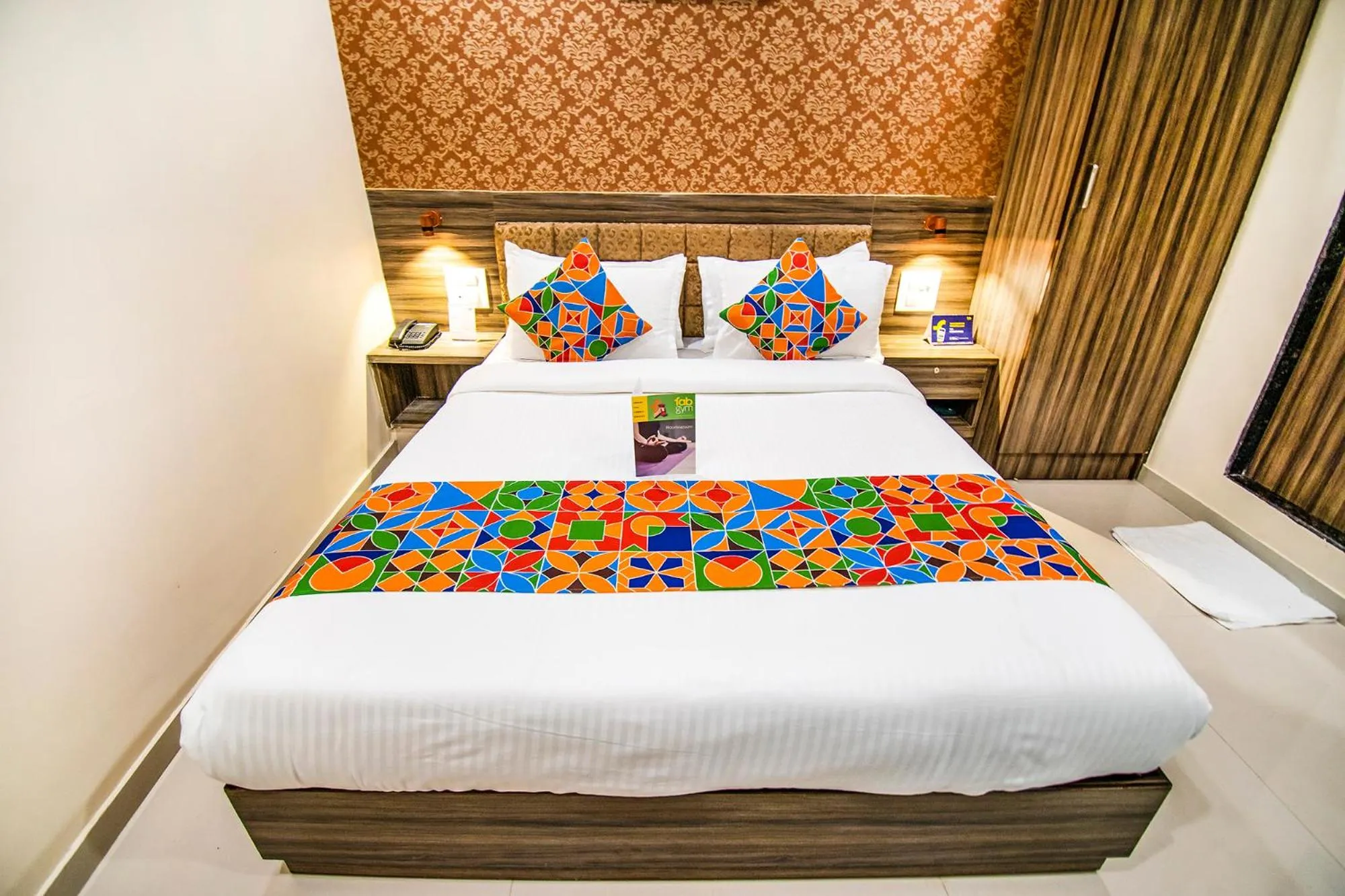 Bedroom, Bed in FabHotel Orange Suites - Nr Mumbai International Airport