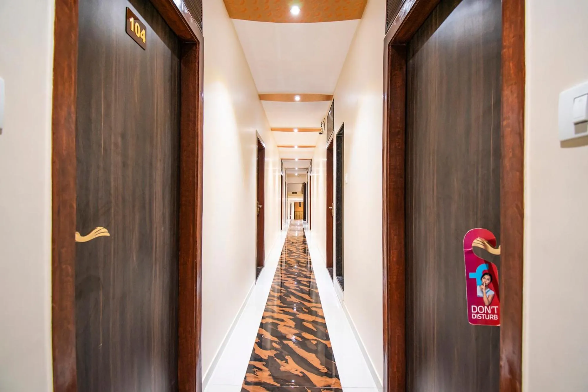 Lobby or reception in FabHotel Orange Suites - Nr Mumbai International Airport