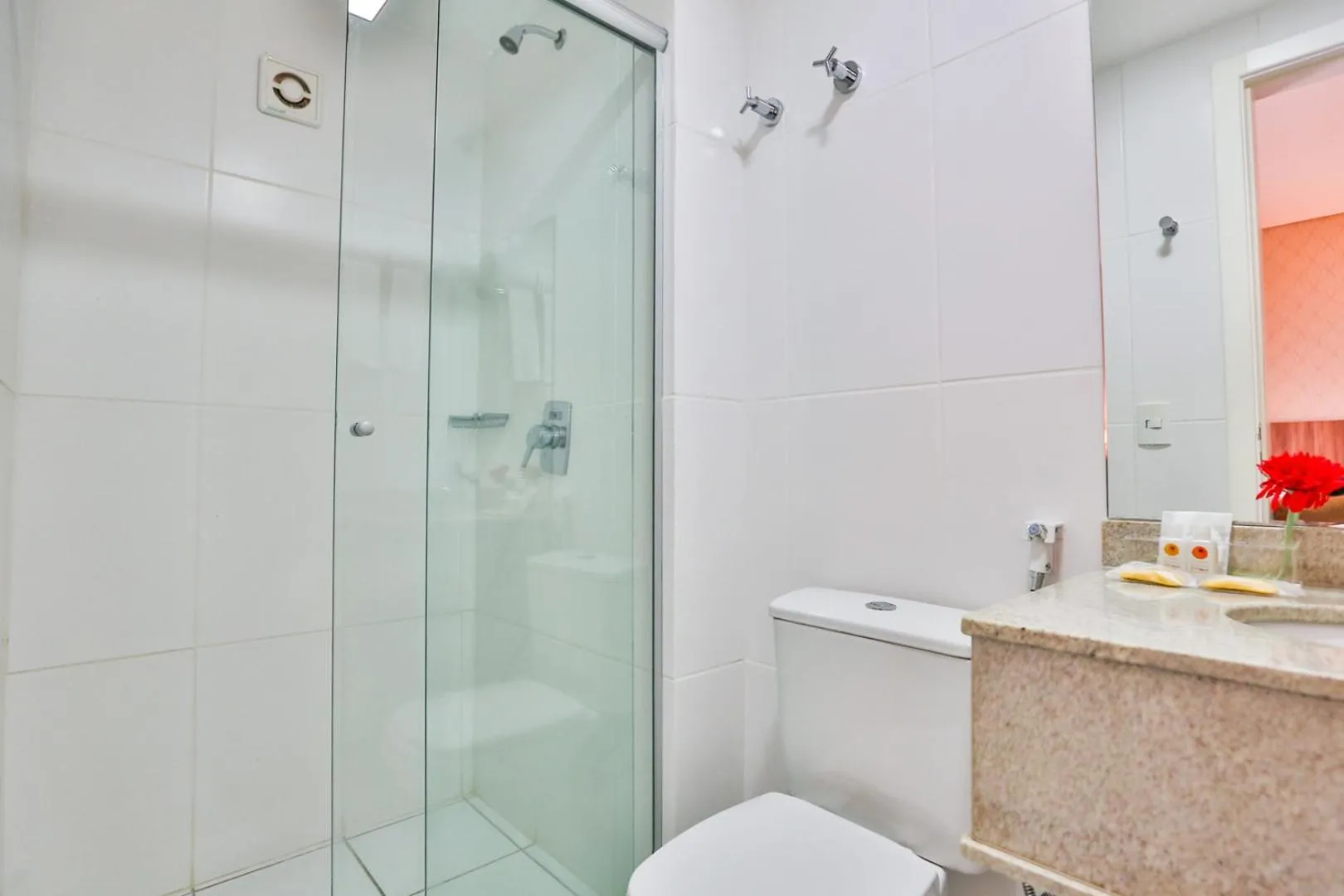 MG Flats & Residence