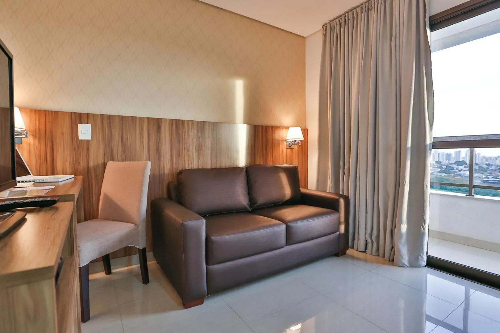 MG Flats & Residence