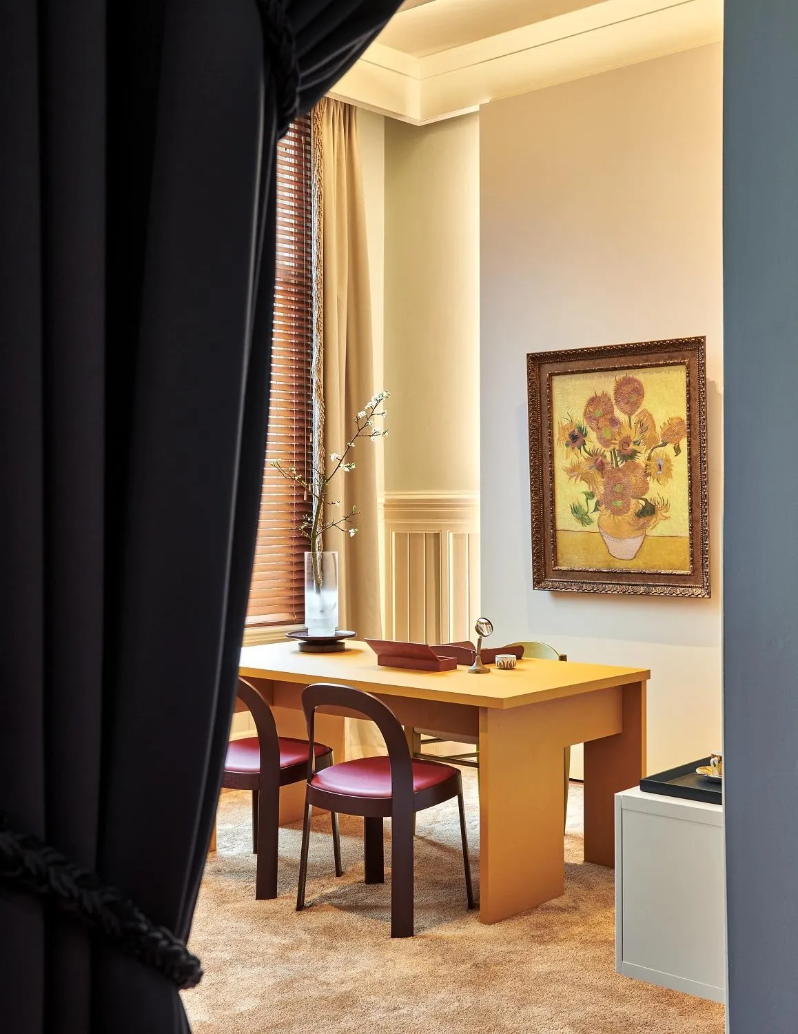 Living room in De L’Europe Amsterdam – The Leading Hotels of the World