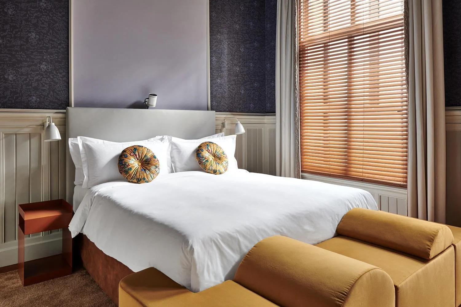 Bed in De L’Europe Amsterdam – The Leading Hotels of the World