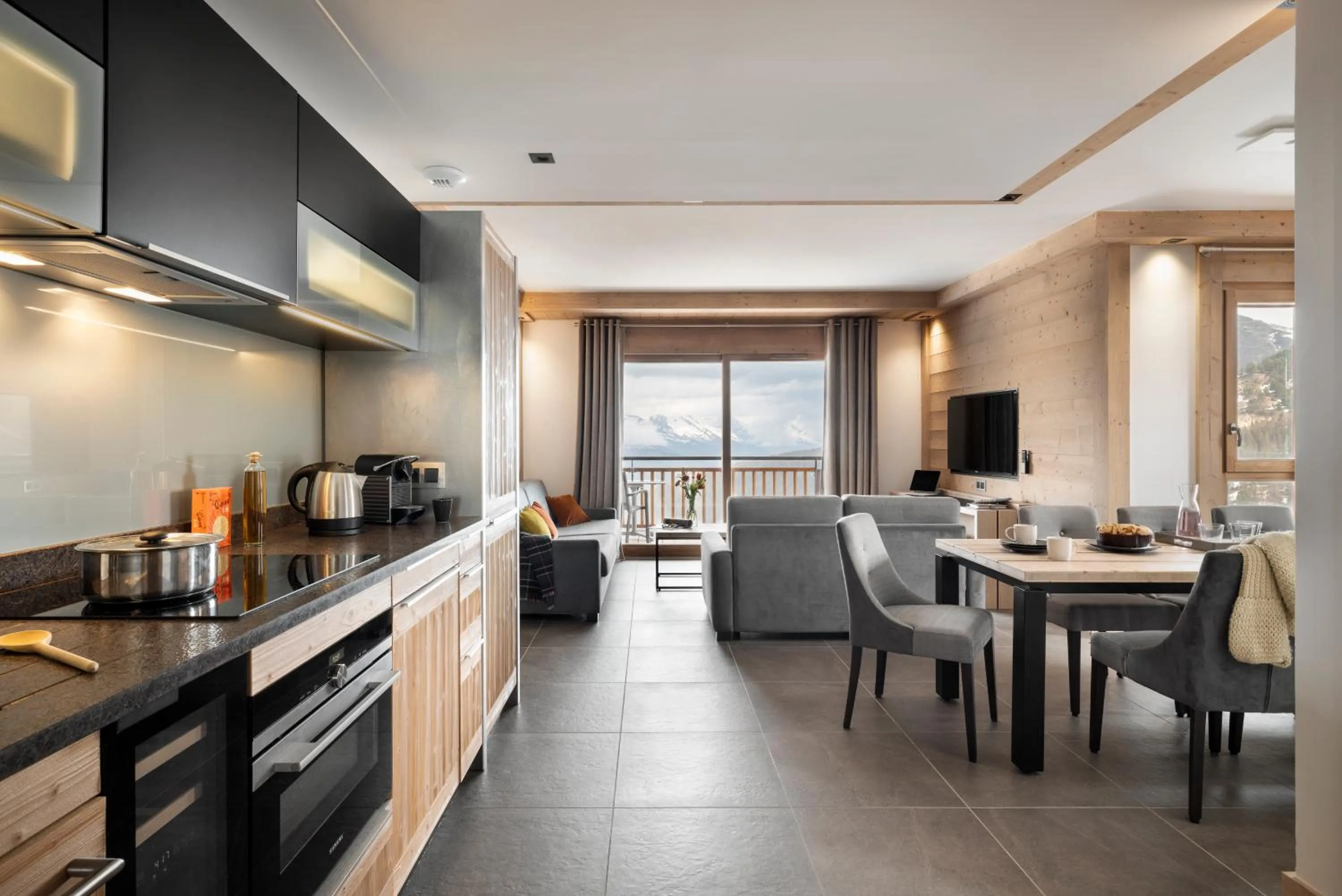 Kitchen or kitchenette in MGM Hôtels & Résidences - Résidence Manaka