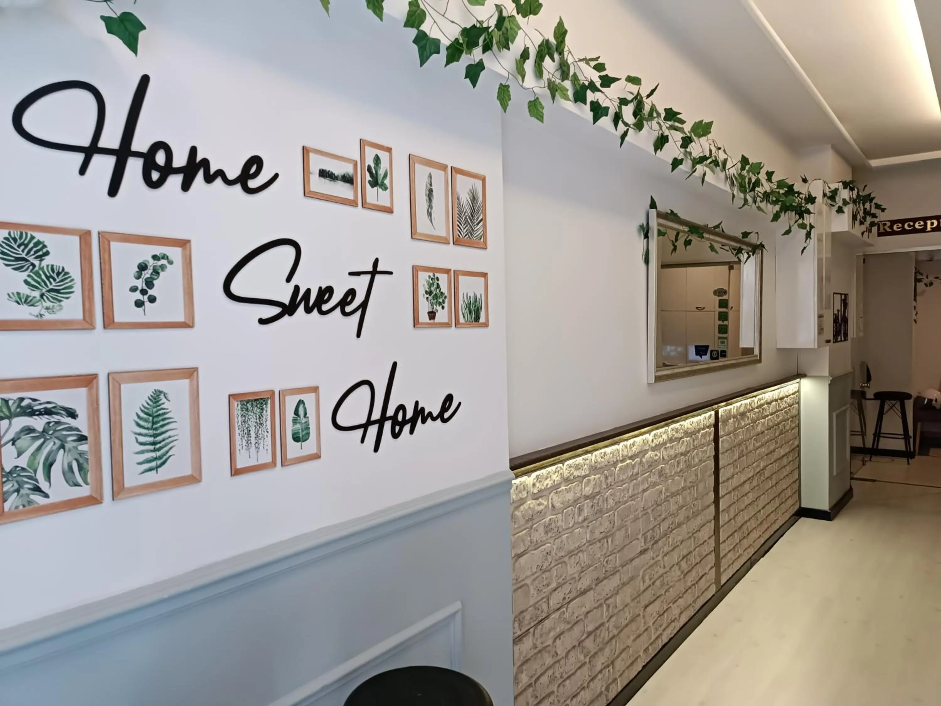 Lobby or reception in The City Residence Hotel