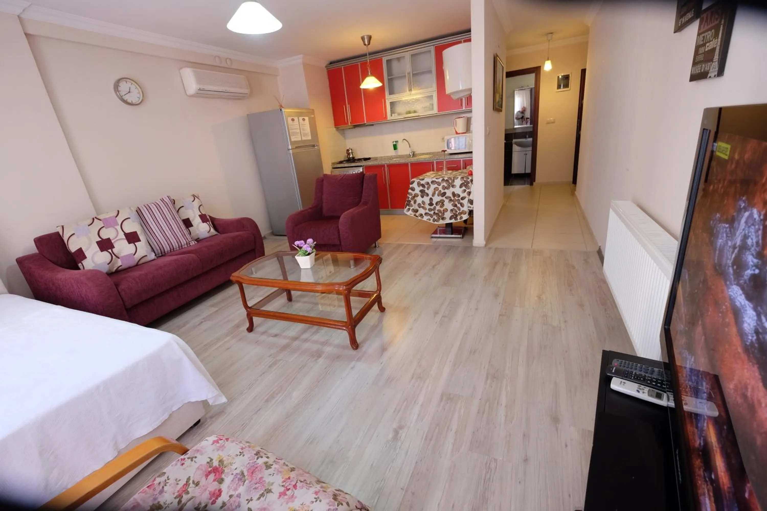 Living room in The City Residence Hotel