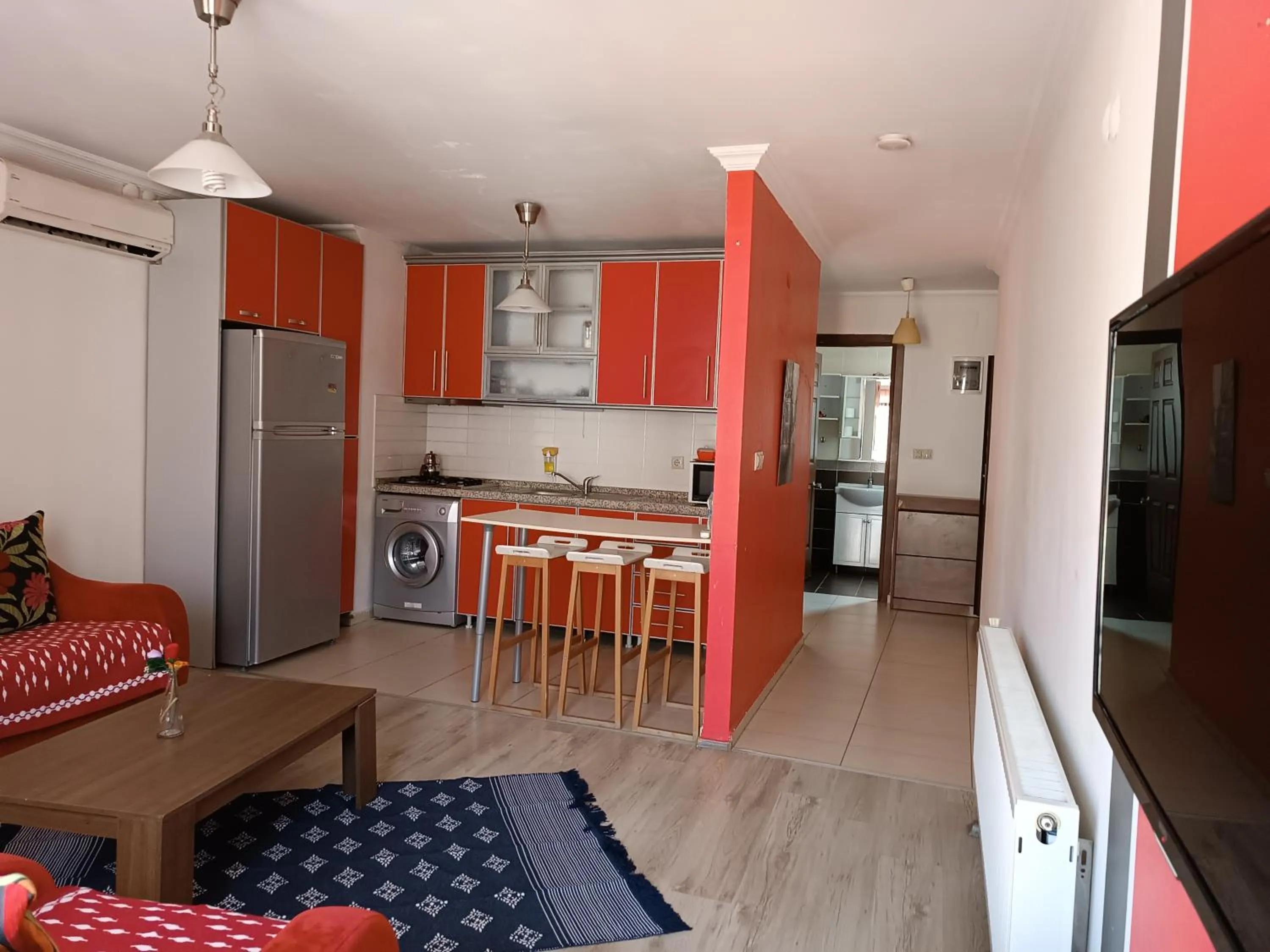 Photo of the whole room in The City Residence Hotel