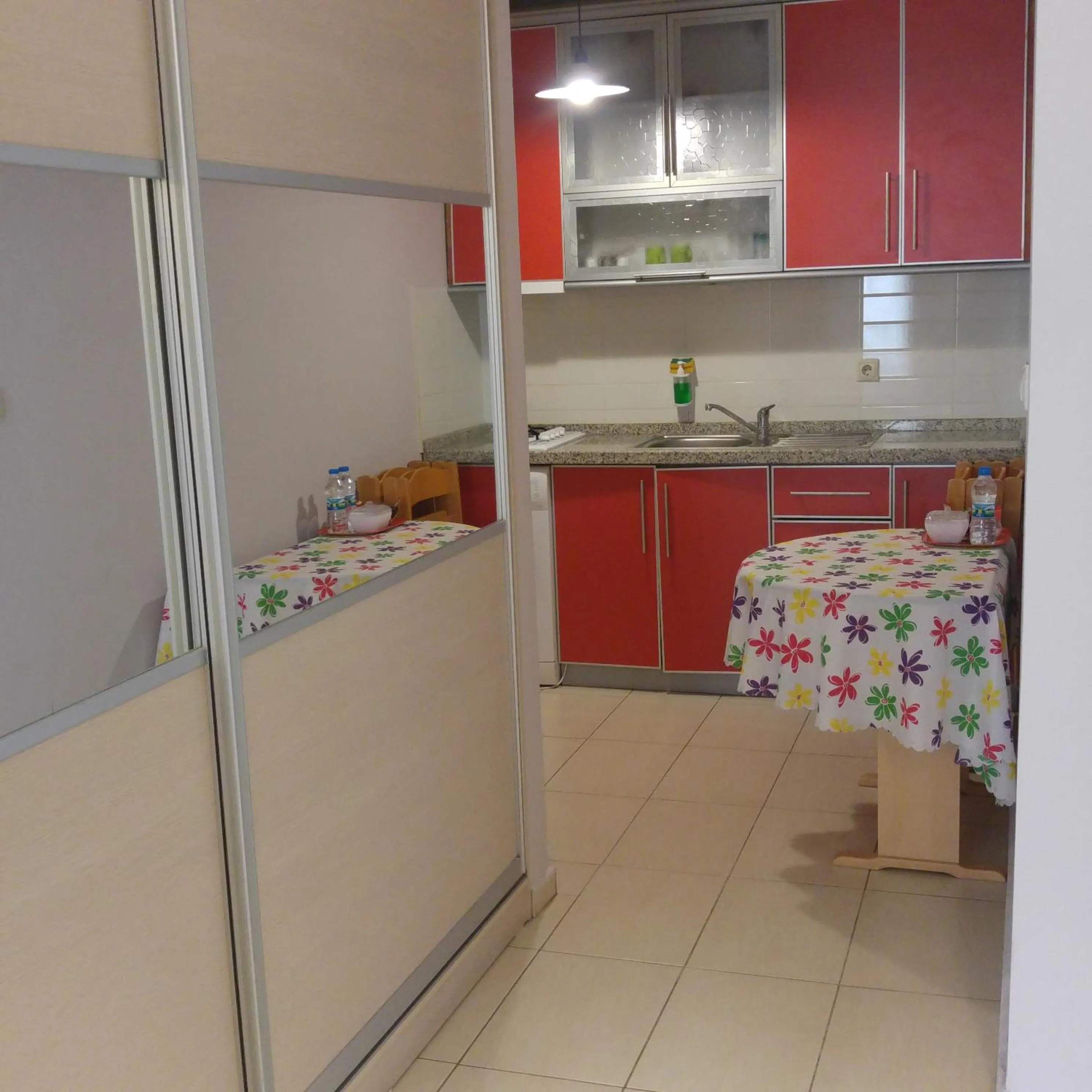 Kitchen or kitchenette in The City Residence Hotel