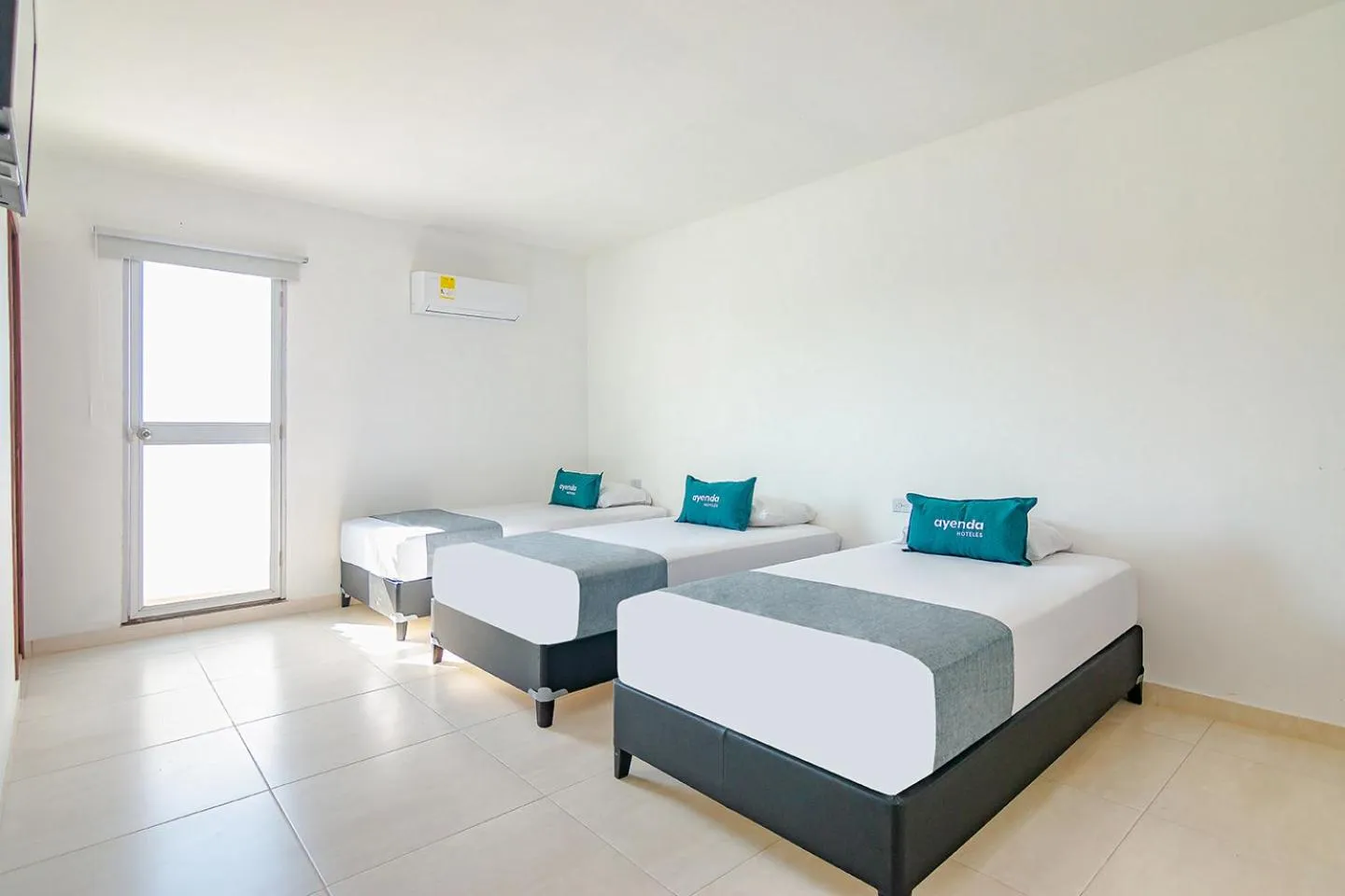 Photo of the whole room, Bed in Ayenda Elyamar V