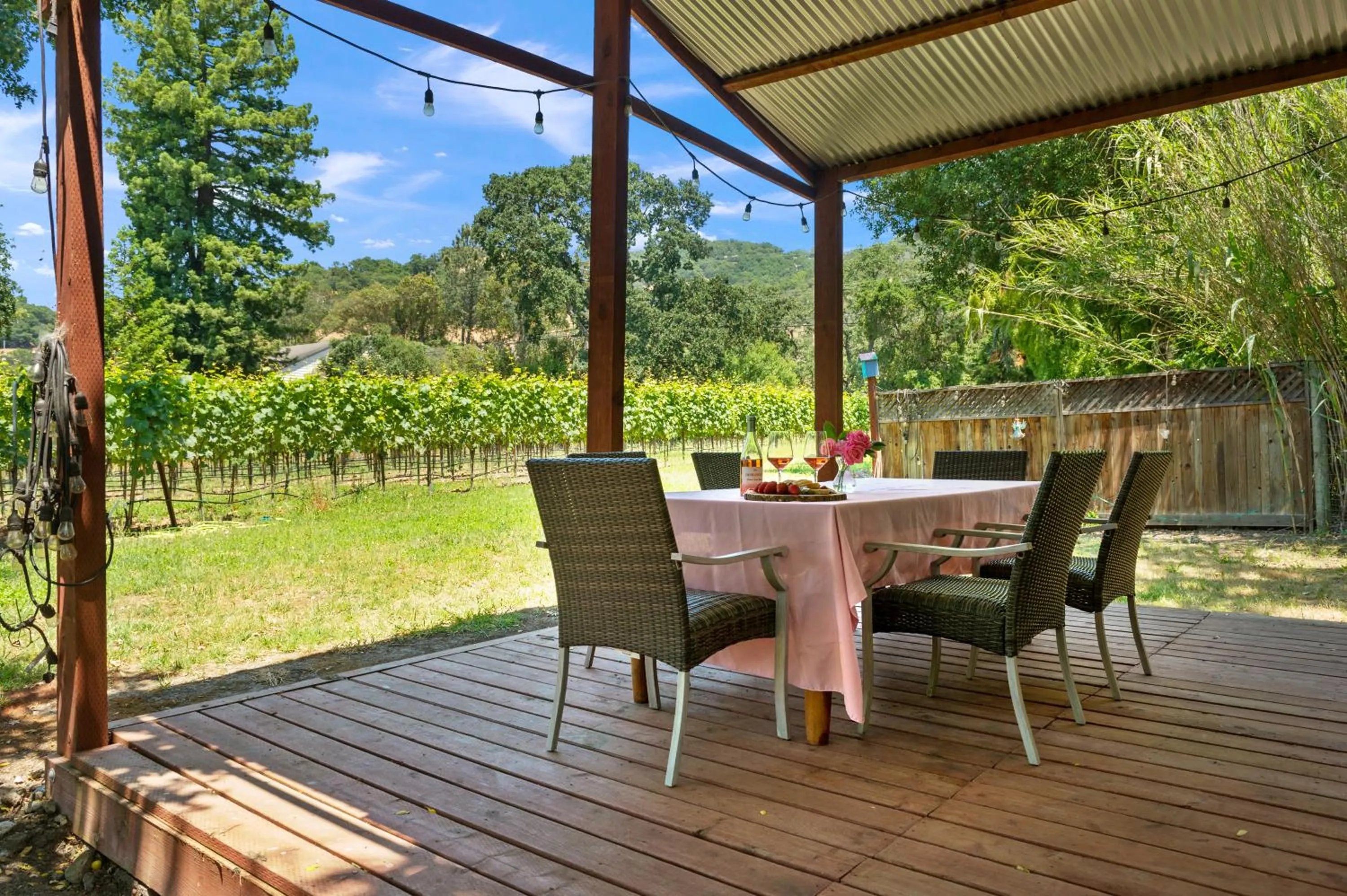 Property building in The Gables Wine Country Inn