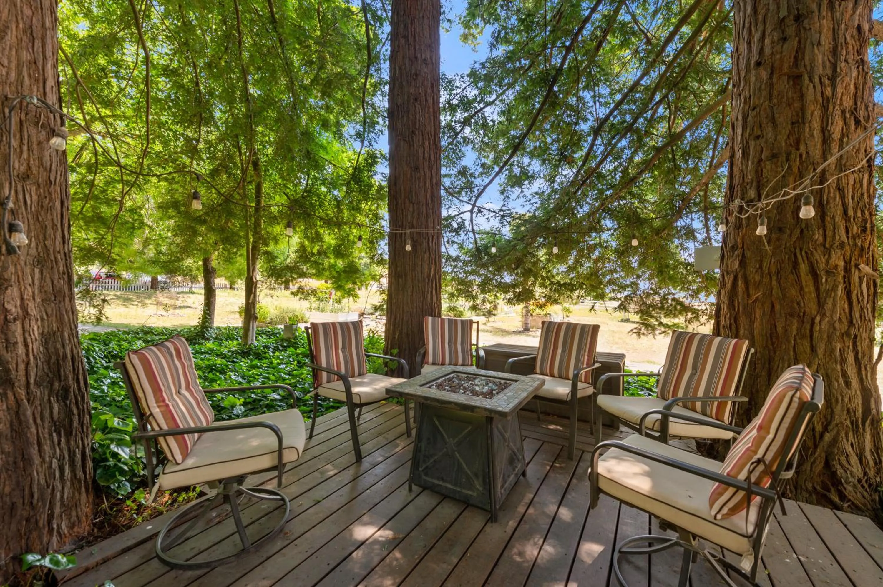 Property building in The Gables Wine Country Inn