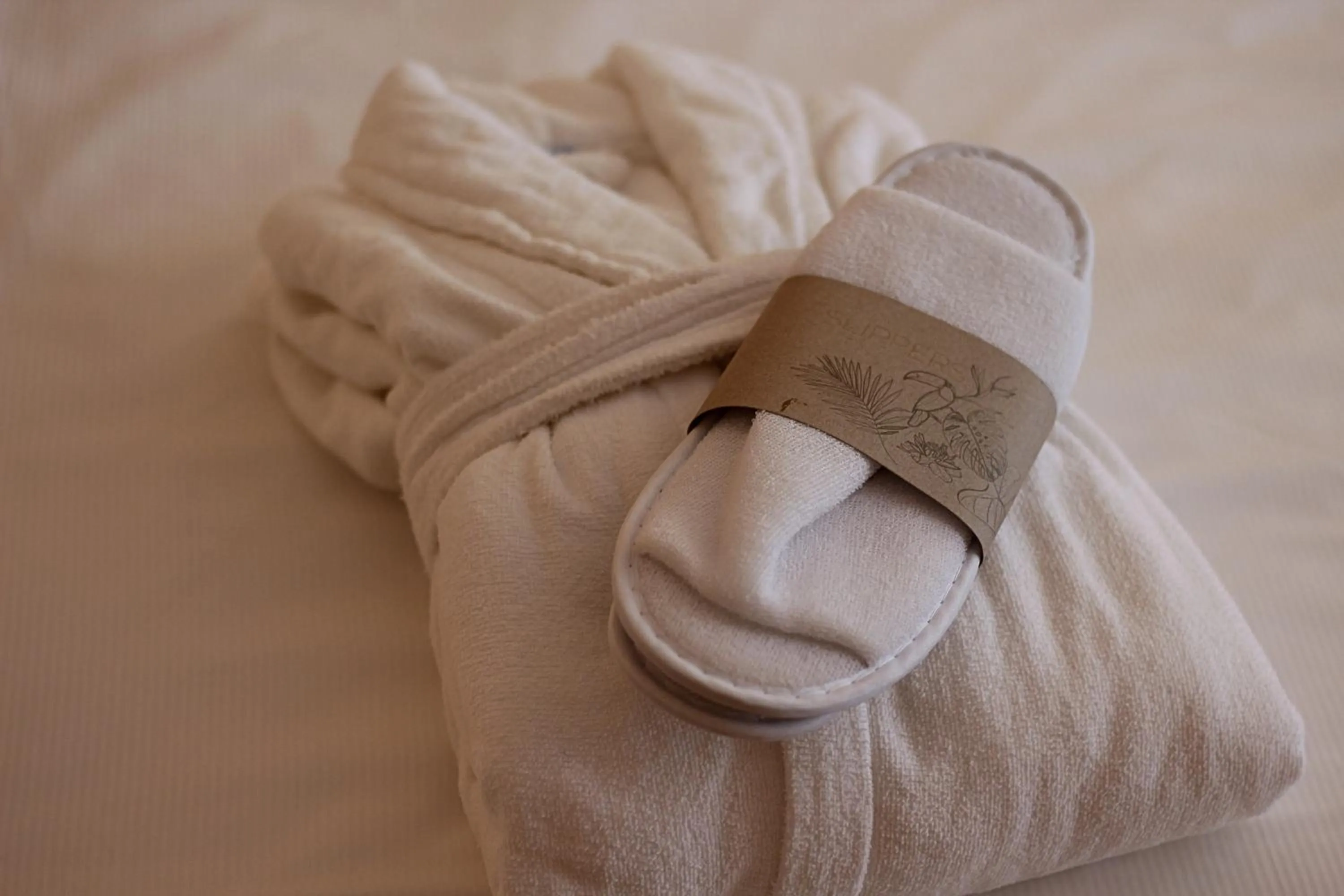Bathroom, Bed in Van der Valk Palace Hotel Noordwijk