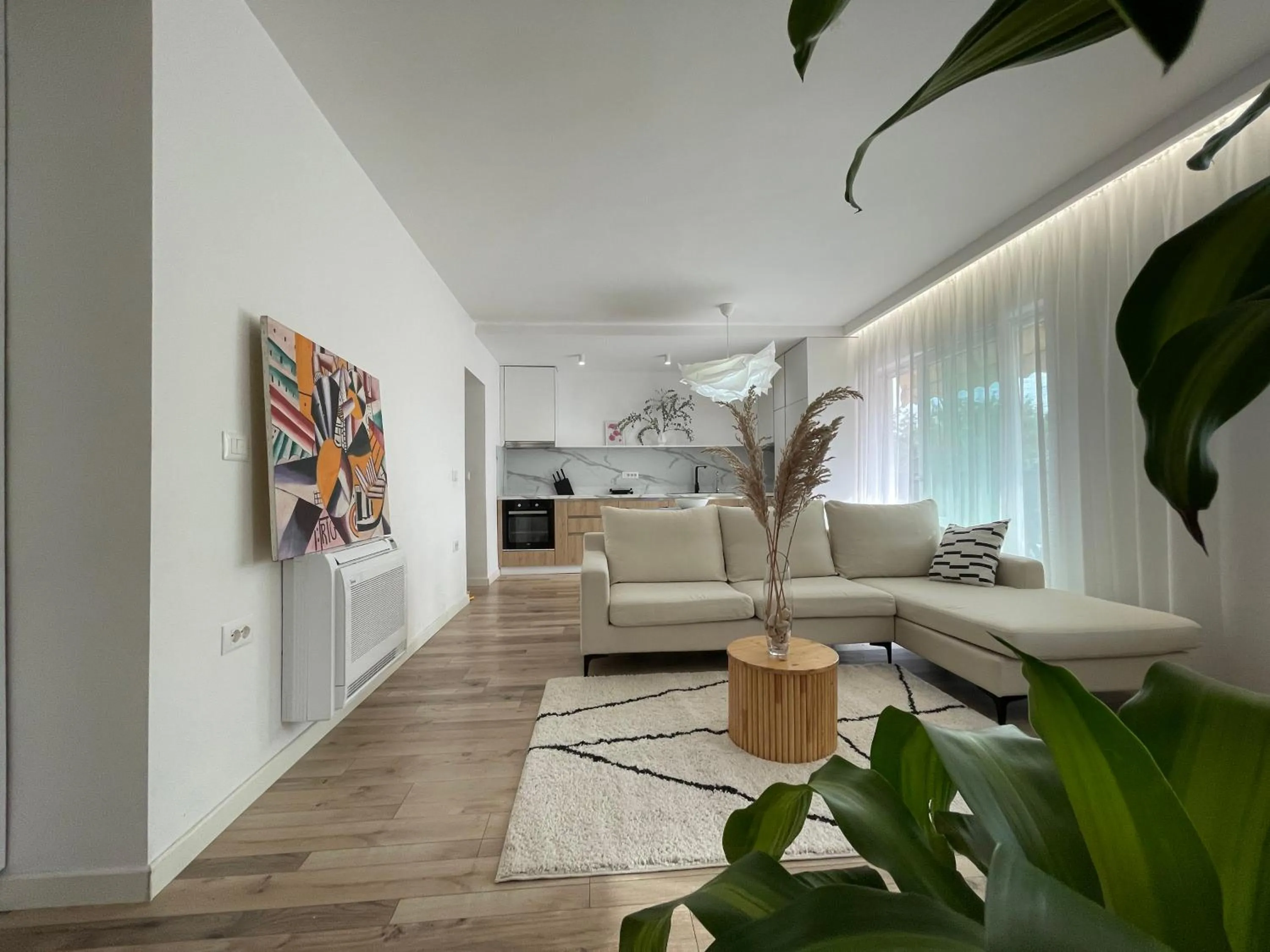 TV and multimedia in Myslym Shyri's Apartments