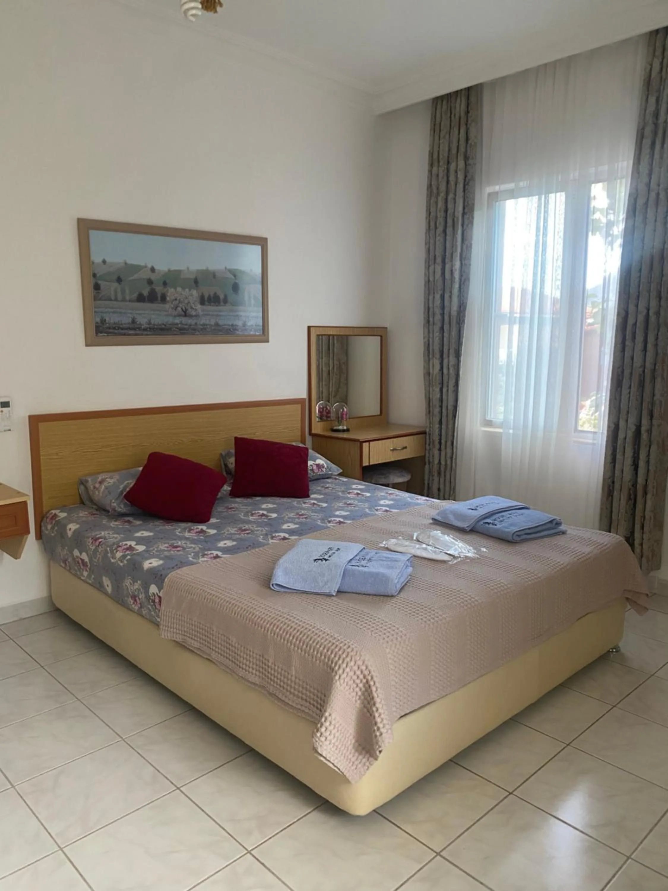 Bed in Rosemary Pansiyon