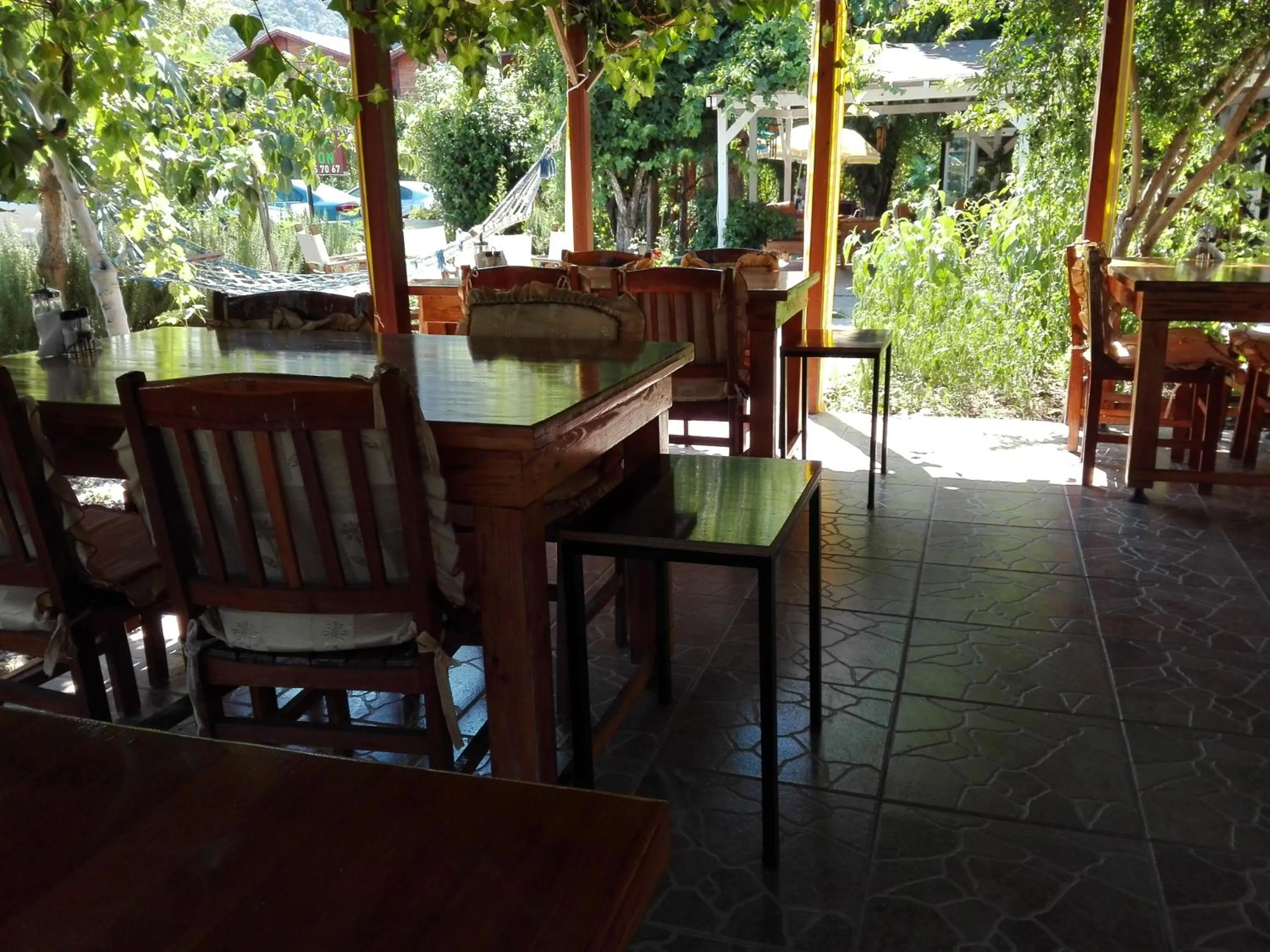 Restaurant/places to eat in Rosemary Pansiyon