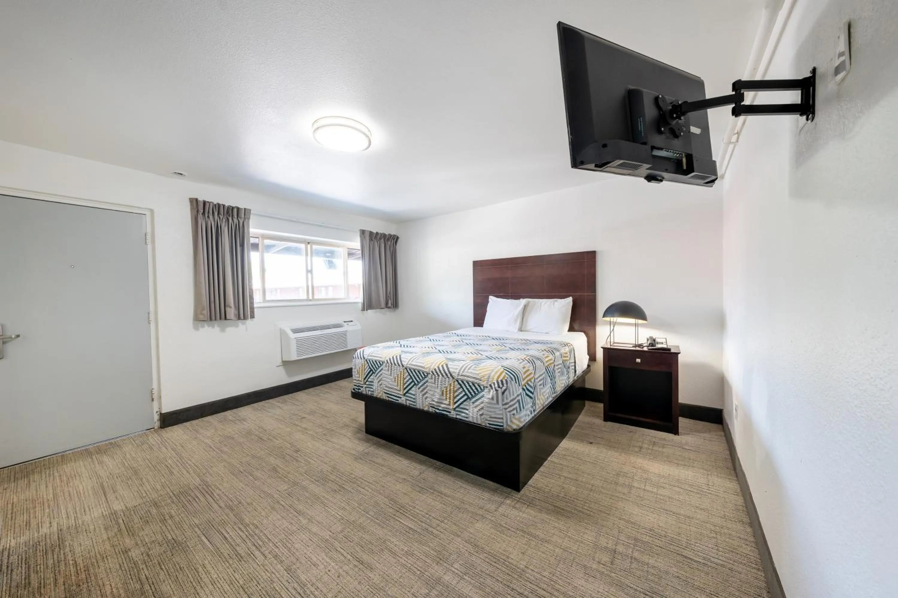 Bedroom, Bed in Banfield Studios By OYO Portland OR