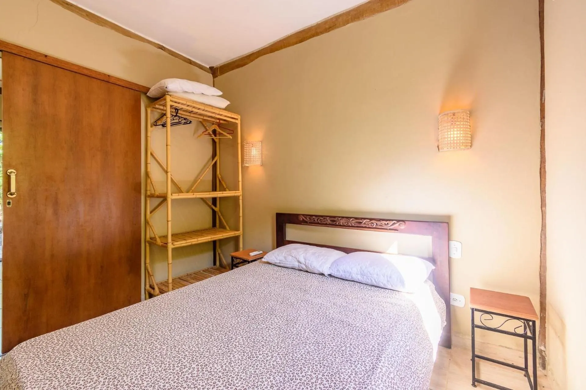 Bedroom in Chalés Yababali Lagoinha