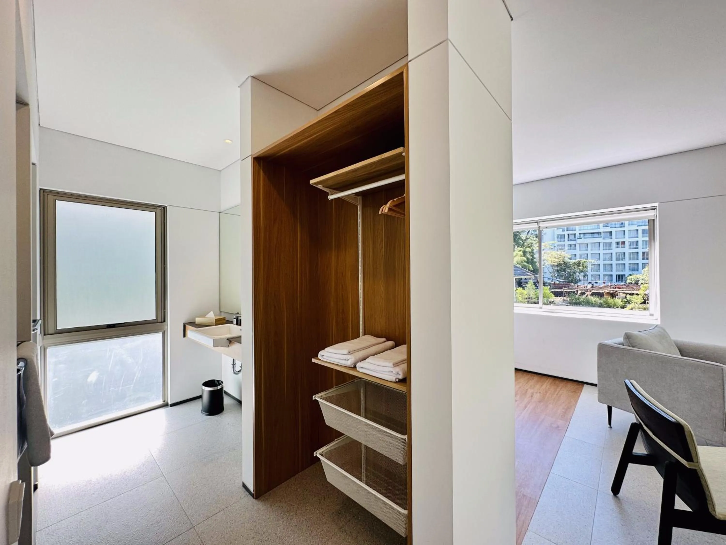 hair dresser, Bed in Bungalow Homes