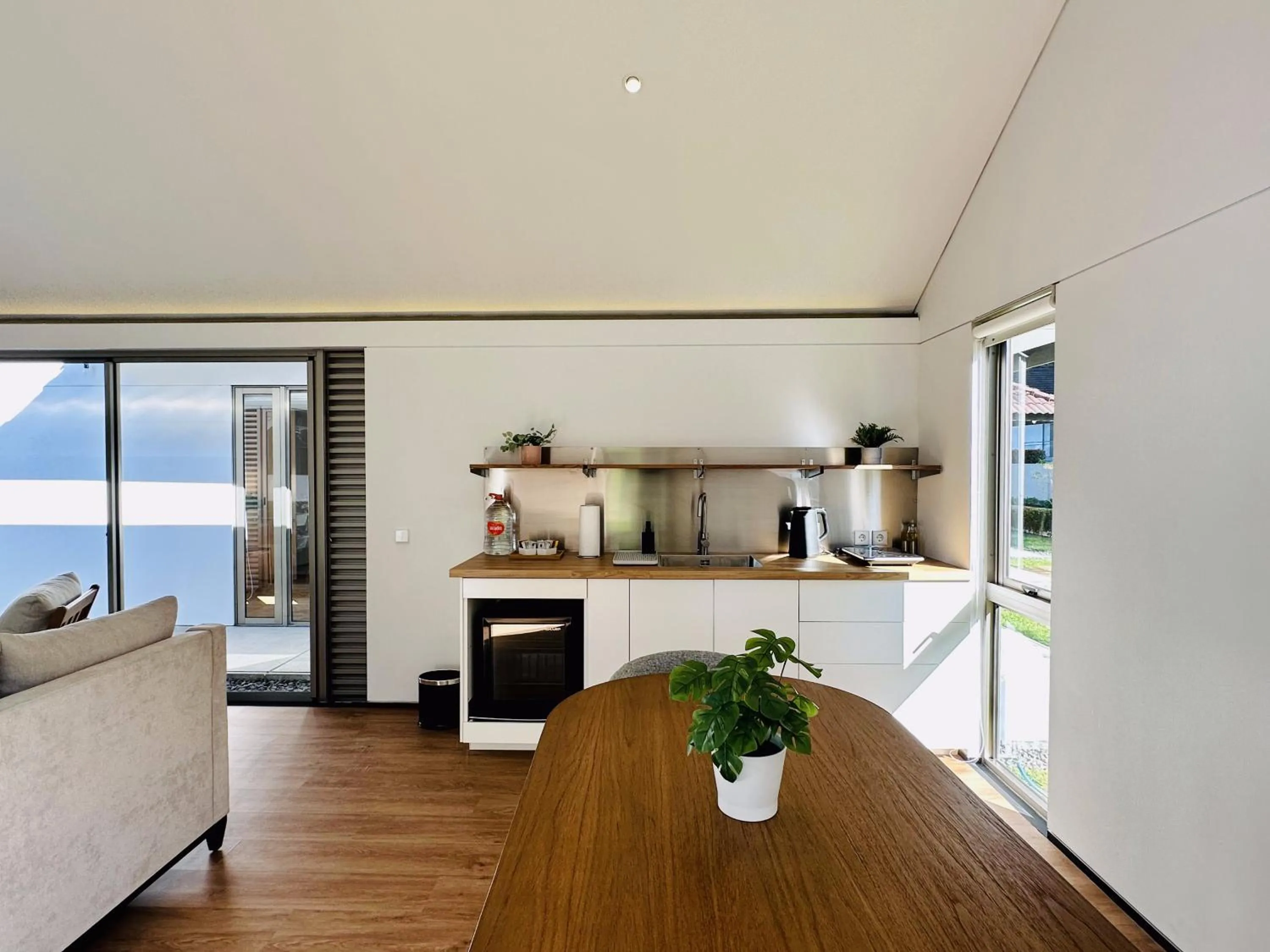 Kitchen or kitchenette in Bungalow Homes