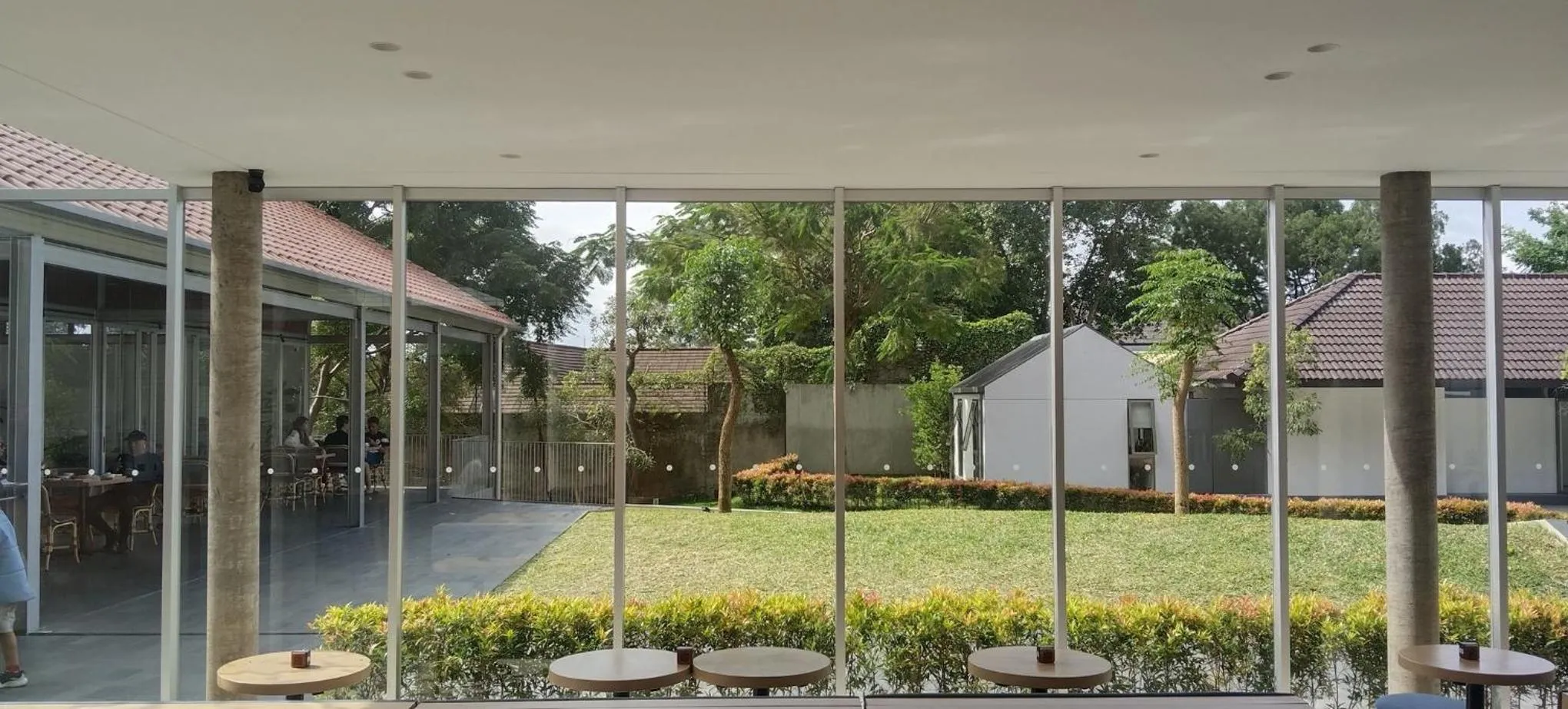 Restaurant/places to eat in Bungalow Homes