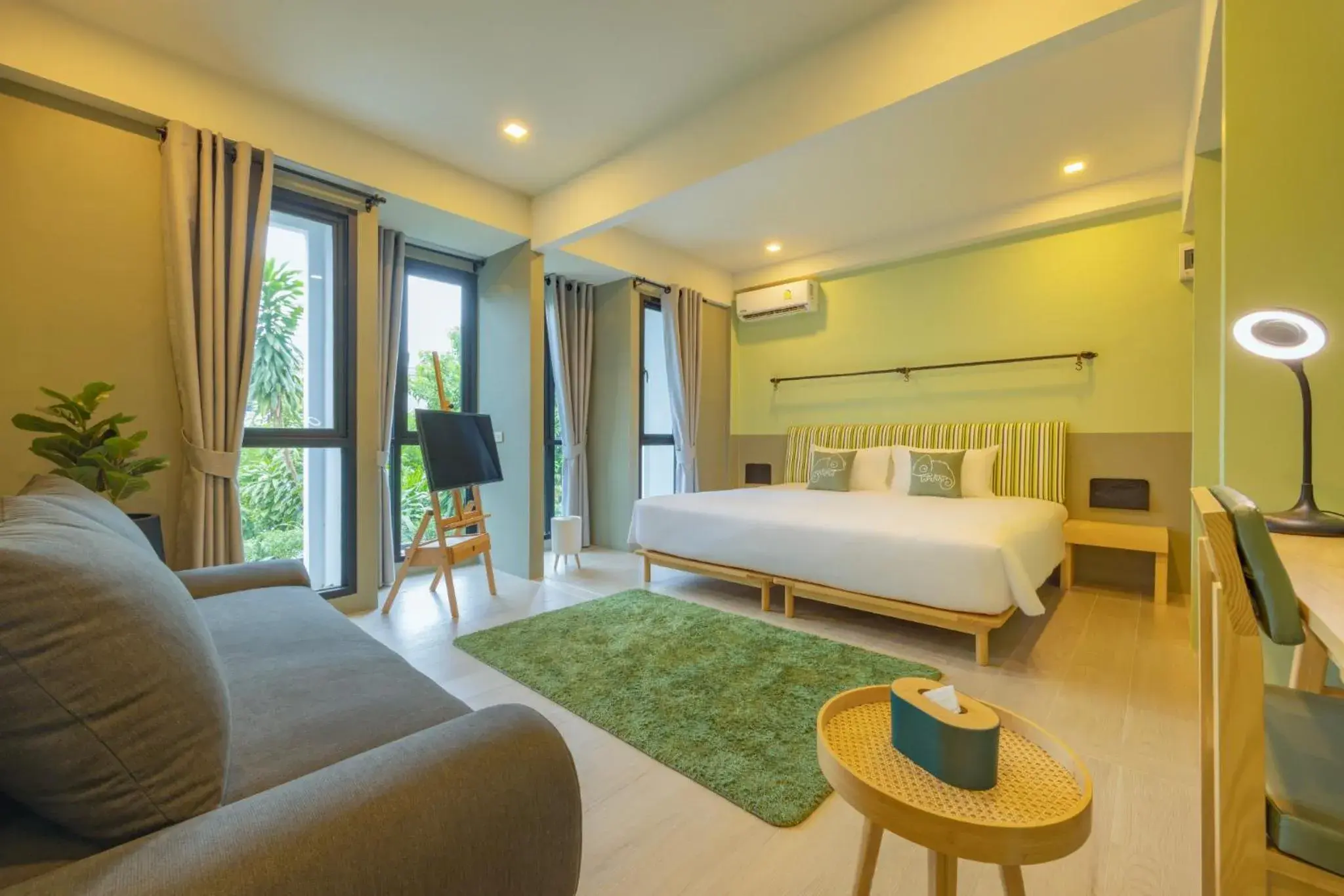 Family Junior Suite in Chamemon Bed Phuket Town Family Junior Suite in Chamemon Bed Phuket Town