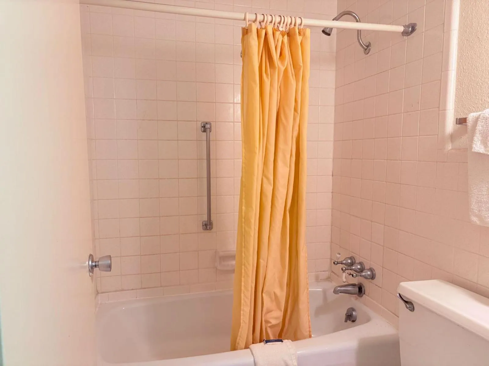 Bathroom in Executive Inn & Suites Lufkin US 59