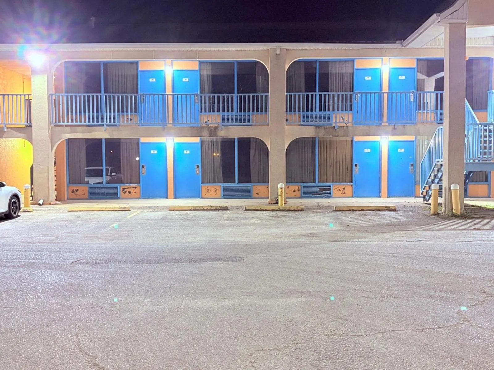 Property building in Executive Inn & Suites Lufkin US 59