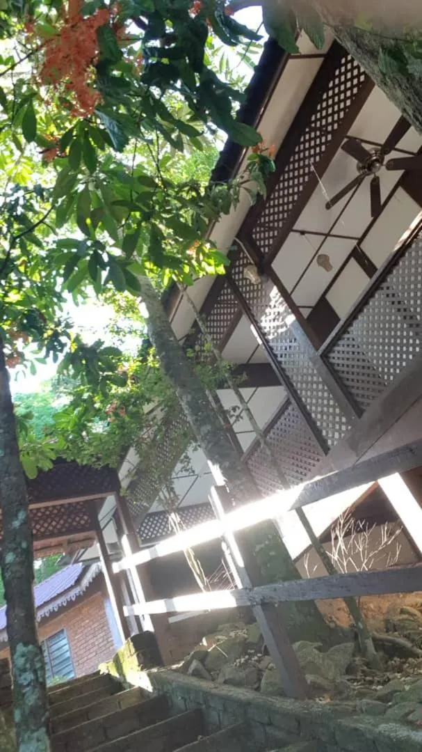 D'Impiana Riverview Chalet # Lenggong