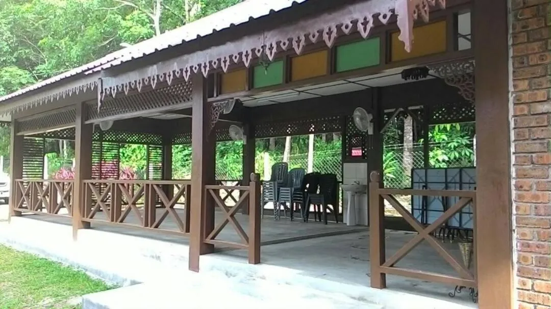 Property building in D'Impiana Riverview Chalet # Lenggong