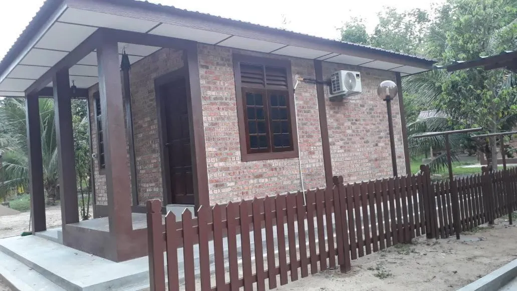 D'Impiana Riverview Chalet # Lenggong