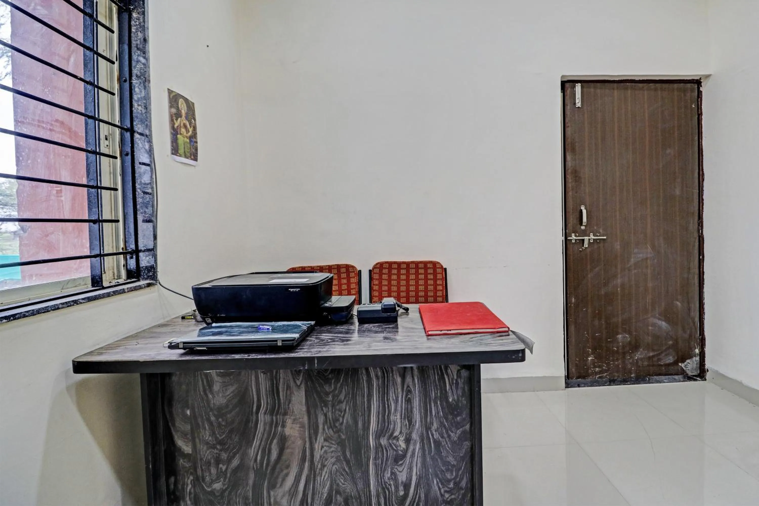 Lobby or reception in HOTEL O MIDWAY TREAT DHAR