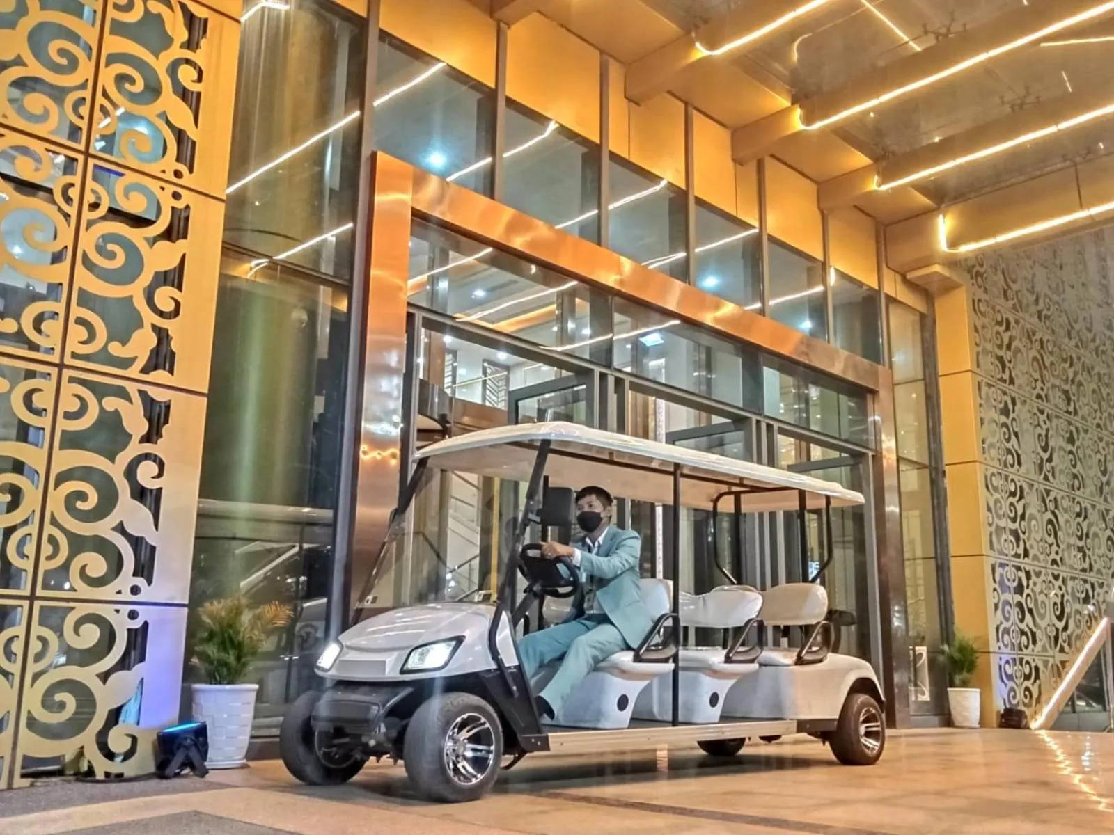 Casino in ST Vegas Hotel