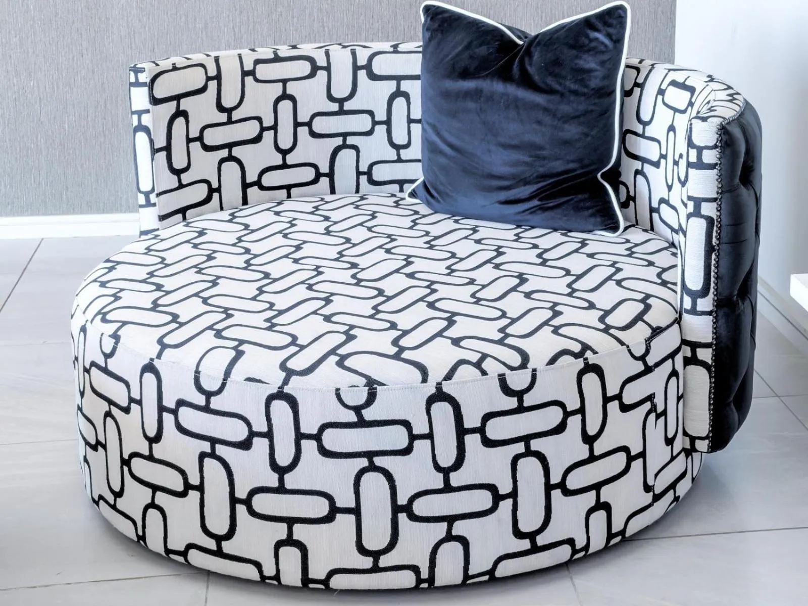 Seating area, Bed in Masingita Towers Hotel and SPA