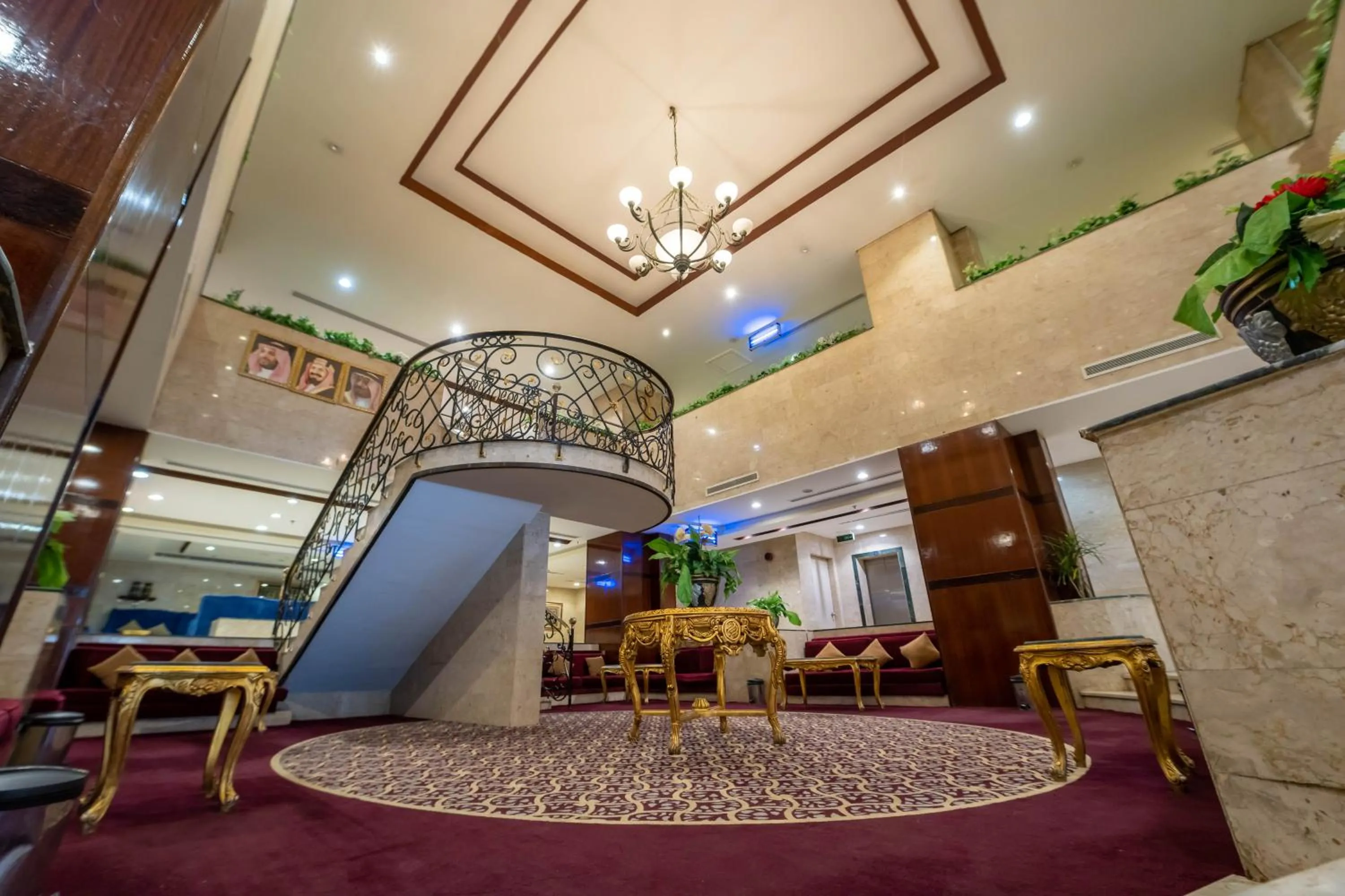 Seating area in Al Barakah Mawaddah Hotel