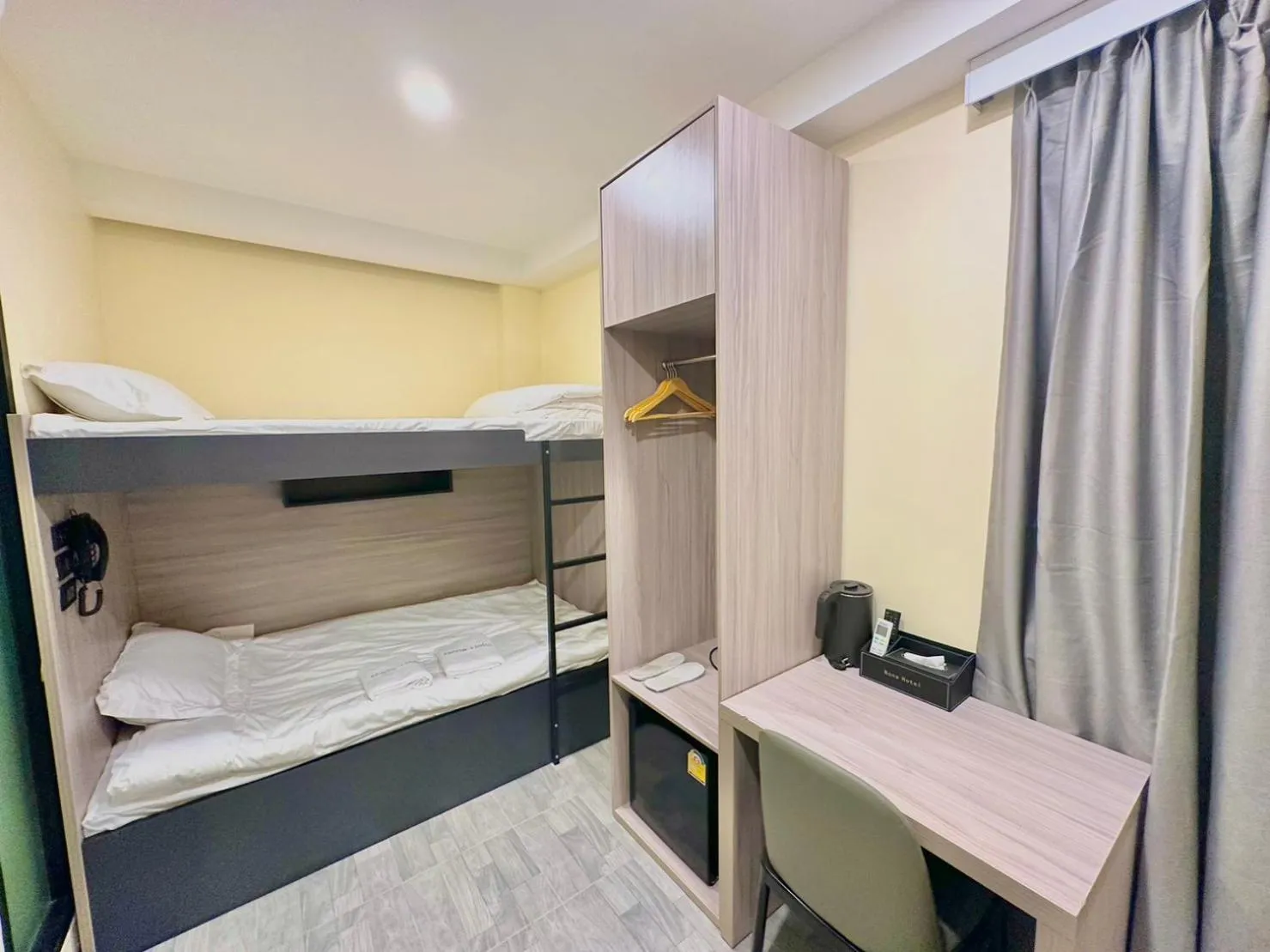 Bed in Nona Hotel, Bangkok