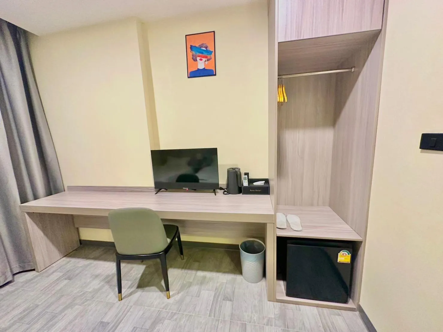 TV and multimedia in Nona Hotel, Bangkok