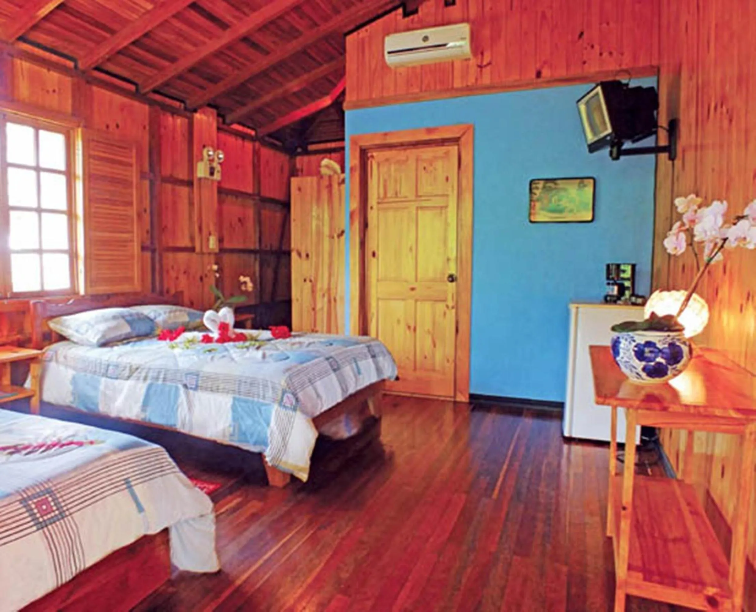 Photo of the whole room, Bed in Ciudad Perdida EcoLodge