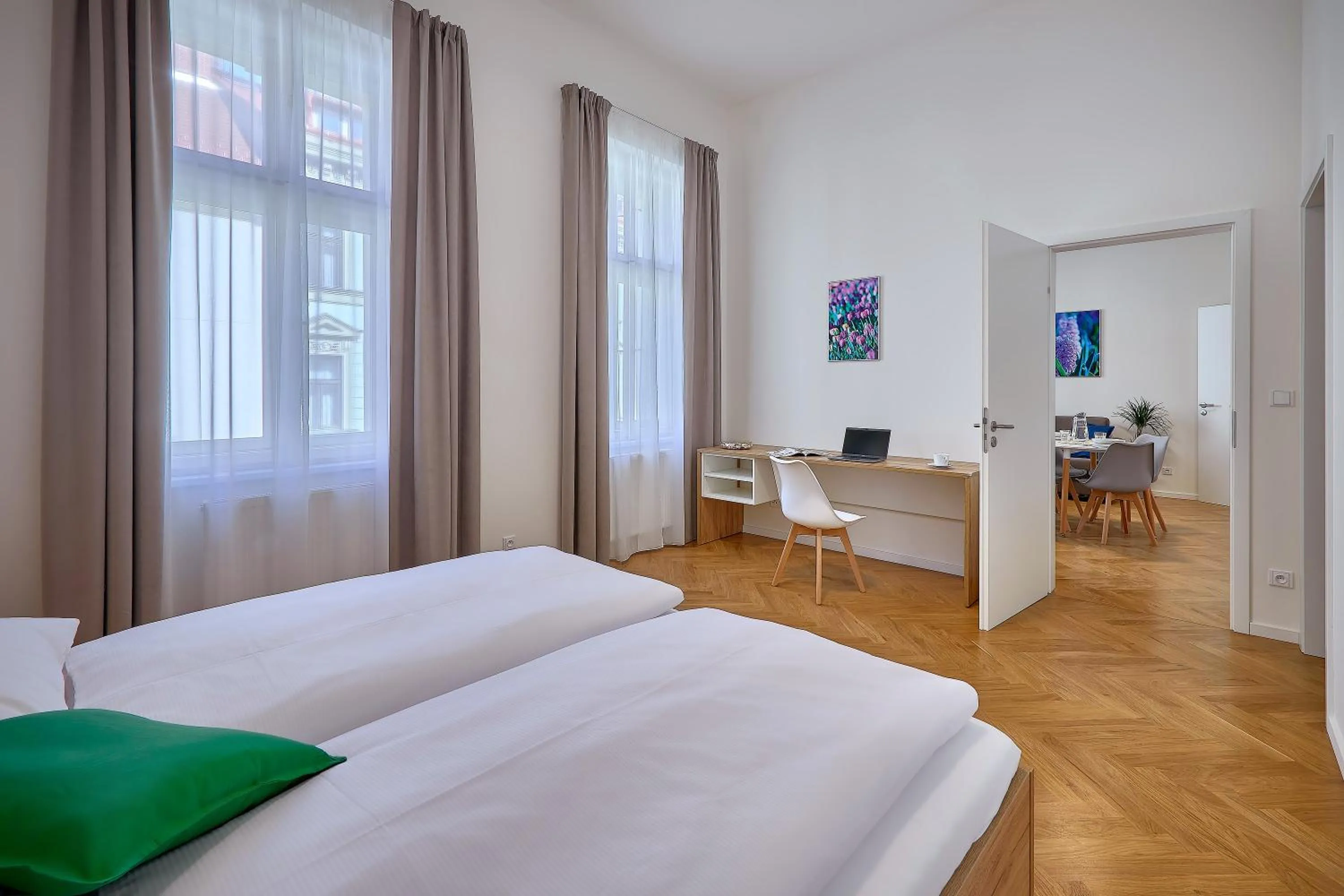 Bed in DownTown Suites Rubesova