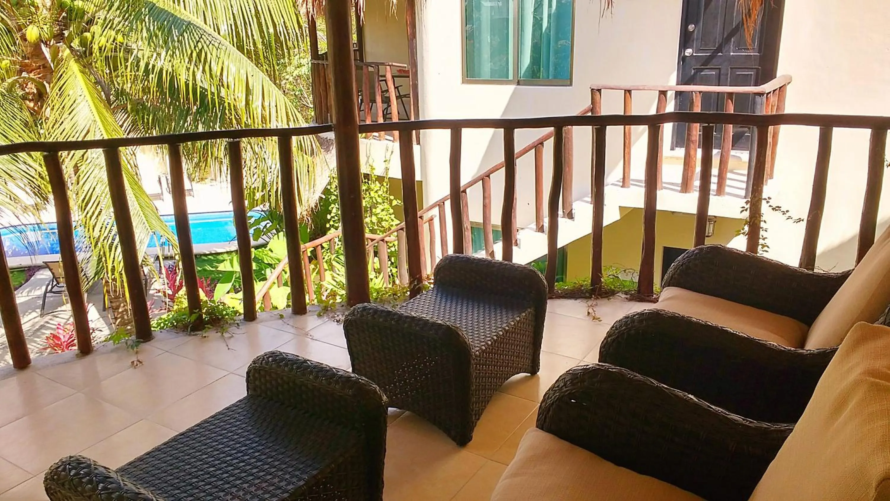 Balcony/Terrace in Villas Akalan