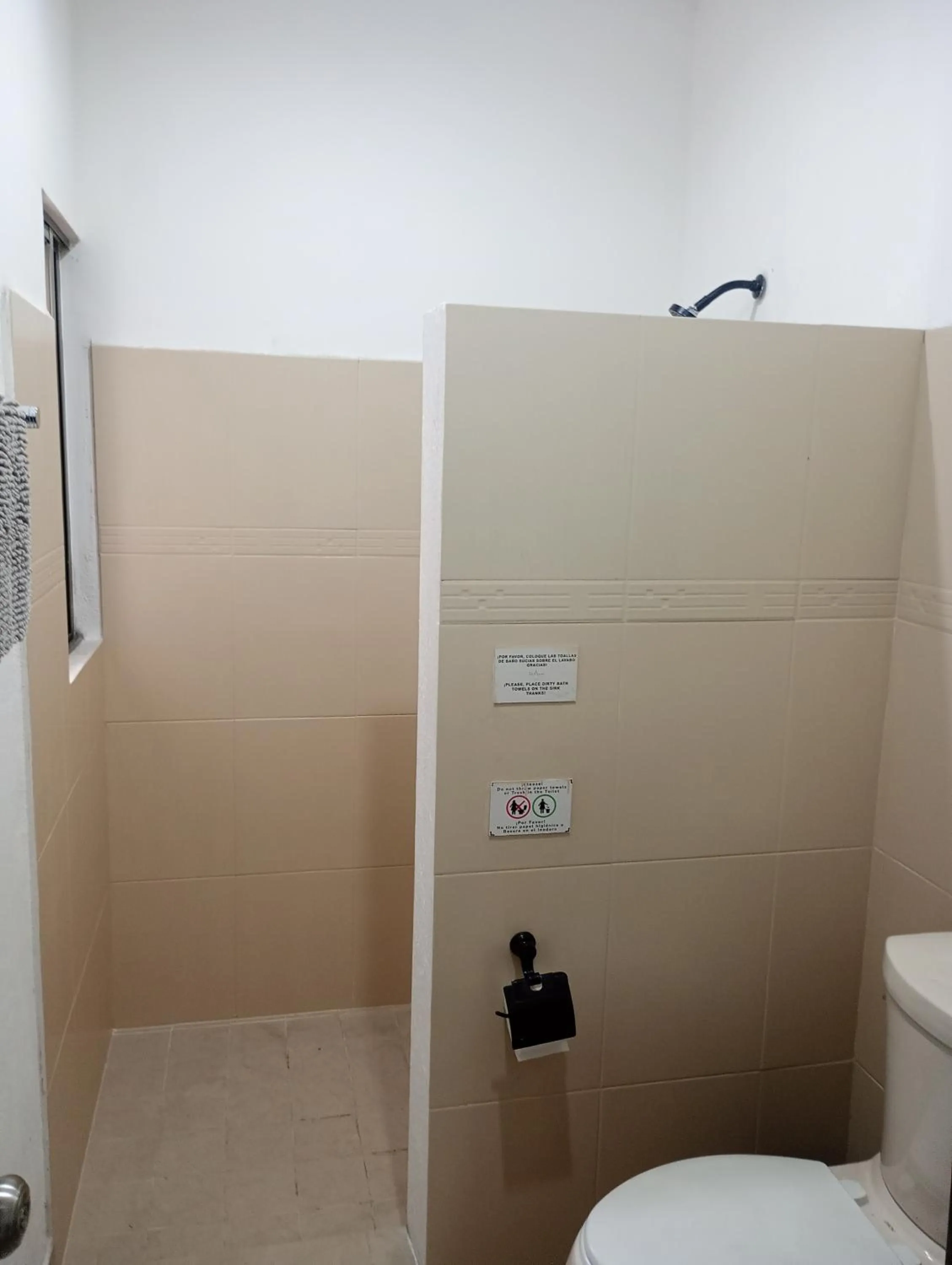 Bathroom in Villas Akalan