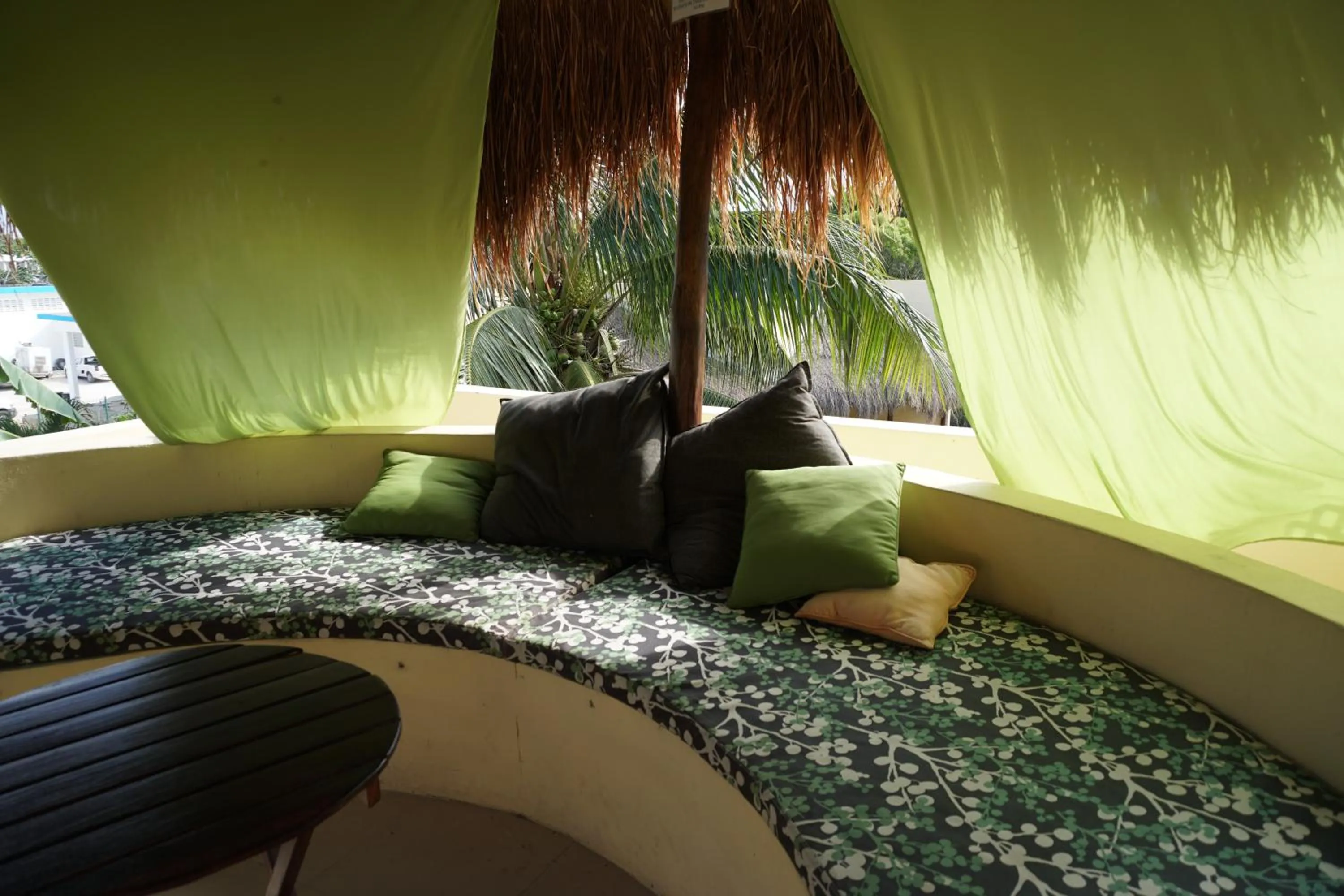 Balcony/Terrace, Bed in Villas Akalan