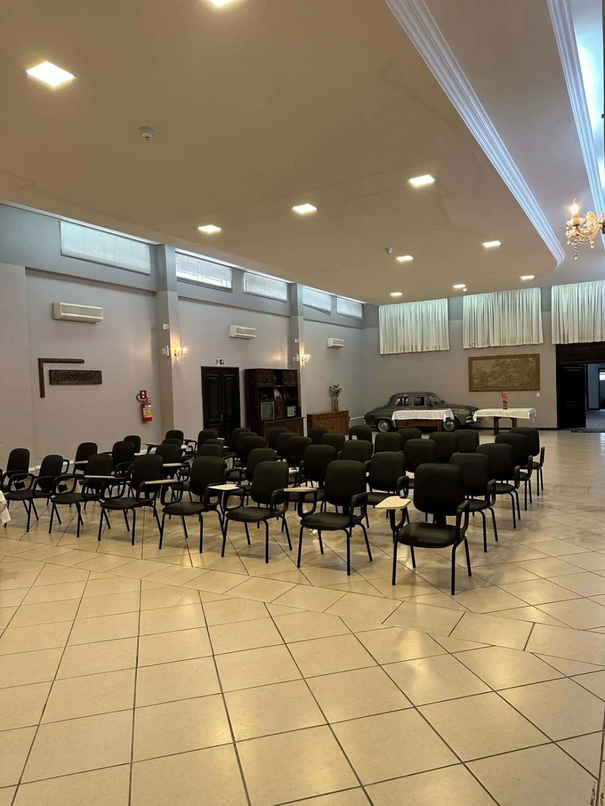 Meeting/conference room in Germanias Blumen Hotel