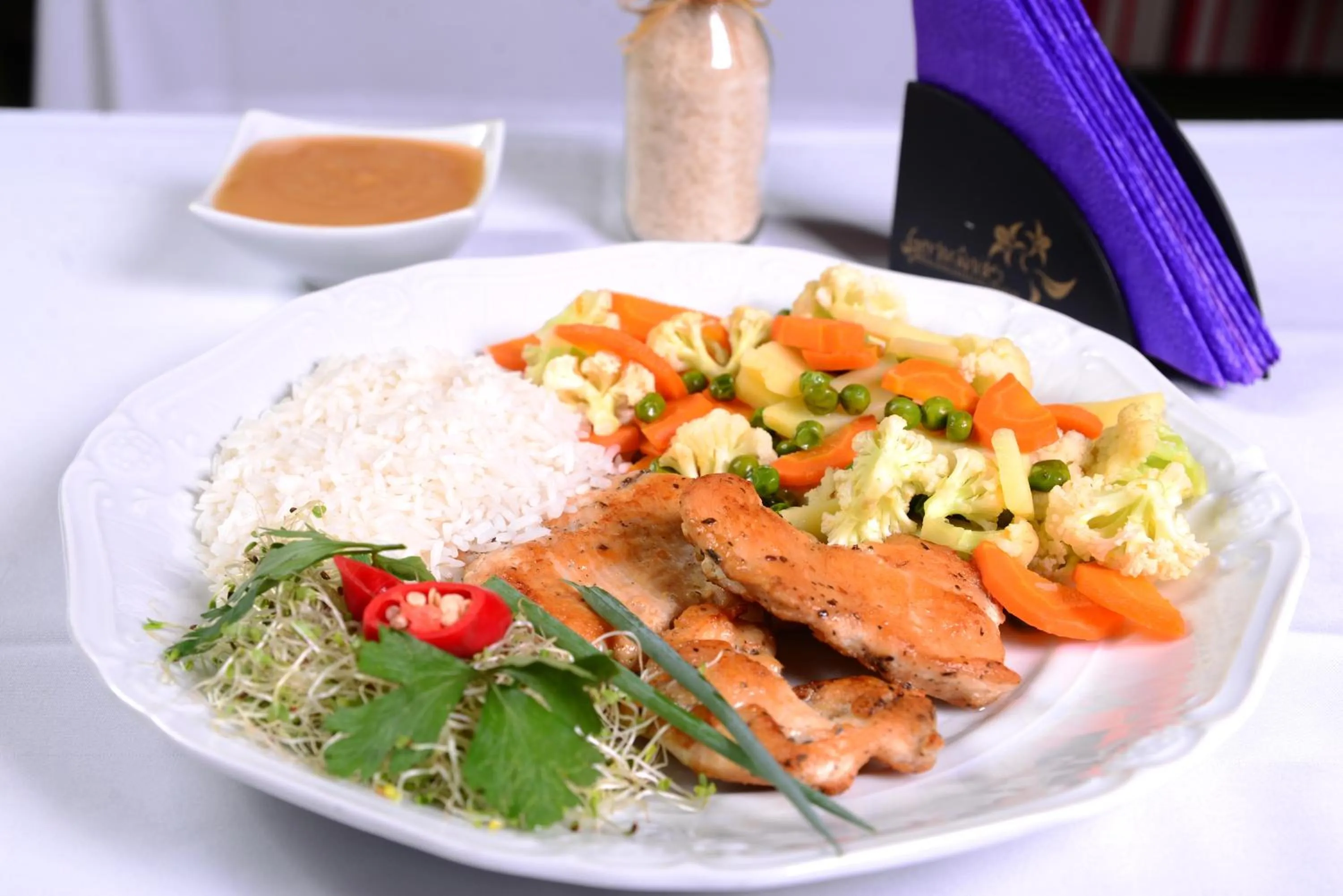 Dinner in Germanias Blumen Hotel