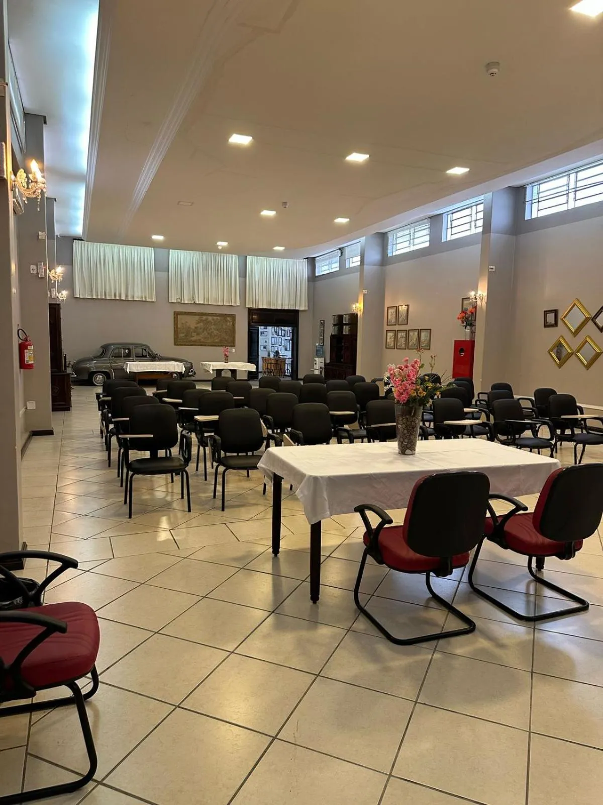 Meeting/conference room in Germanias Blumen Hotel