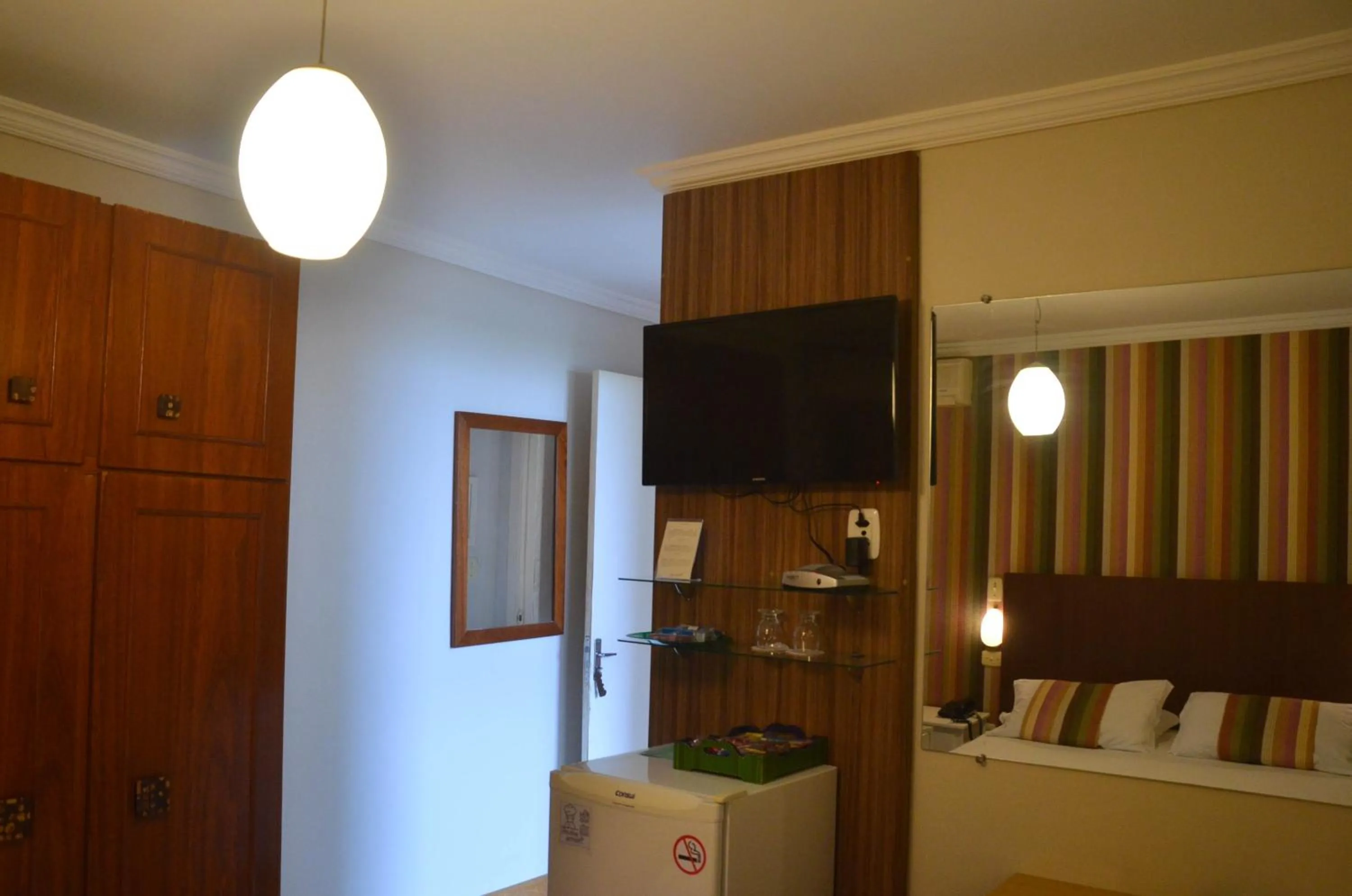 Photo of the whole room in Germanias Blumen Hotel