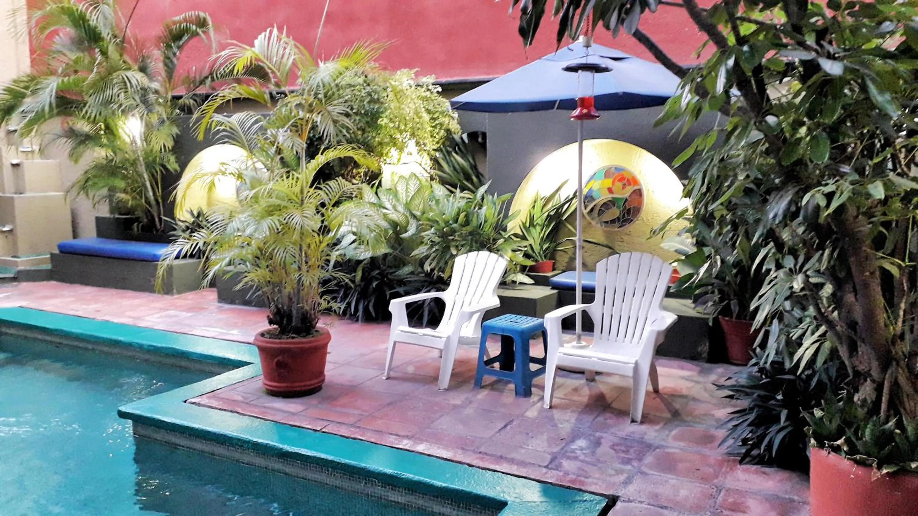 Pool view in Solimar Inn Suites