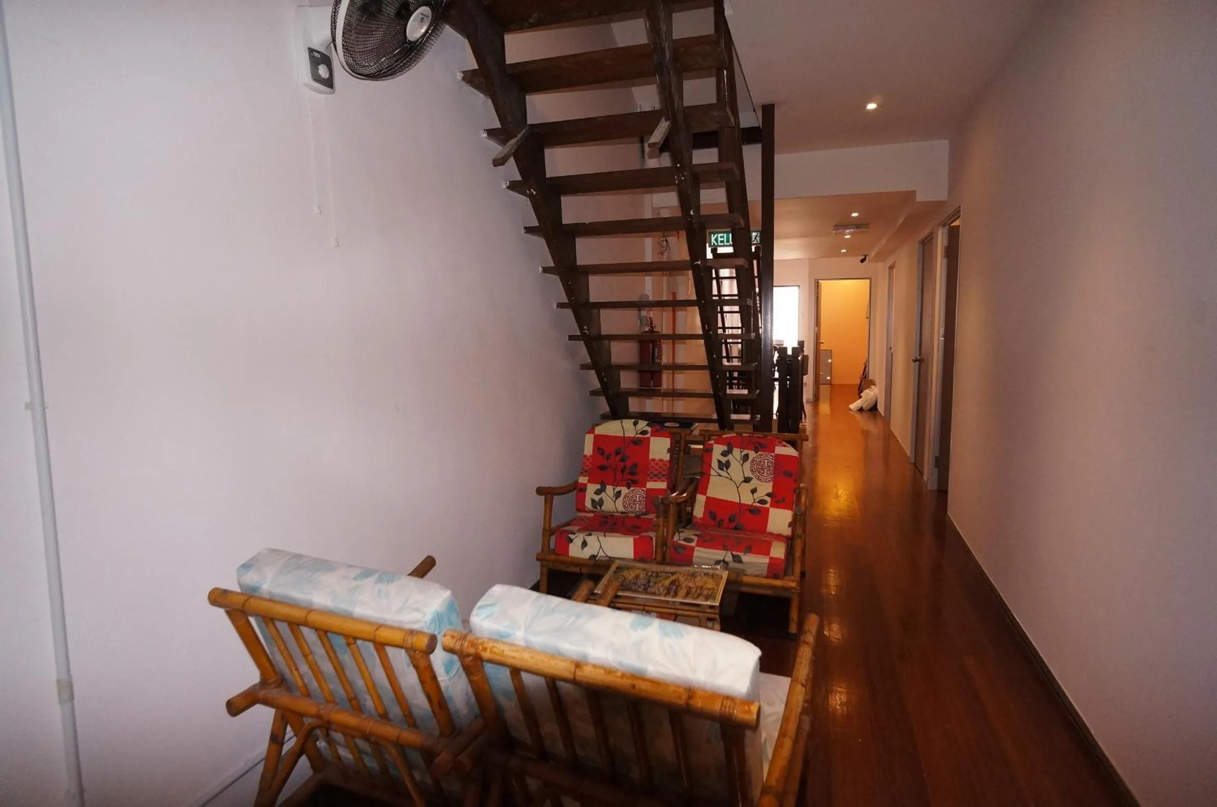 Area and facilities in Thirty Three Stewart Houze