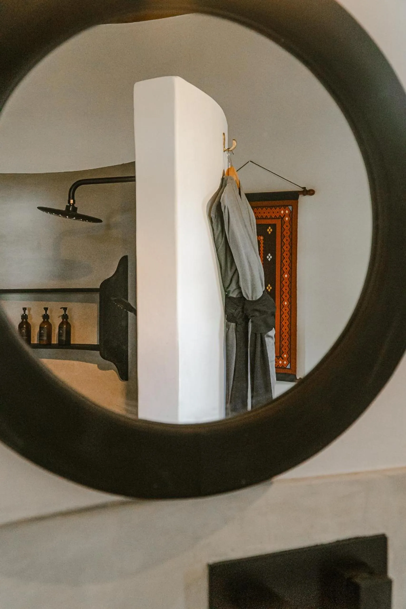 Shower in Eraeliya Villas & Gardens