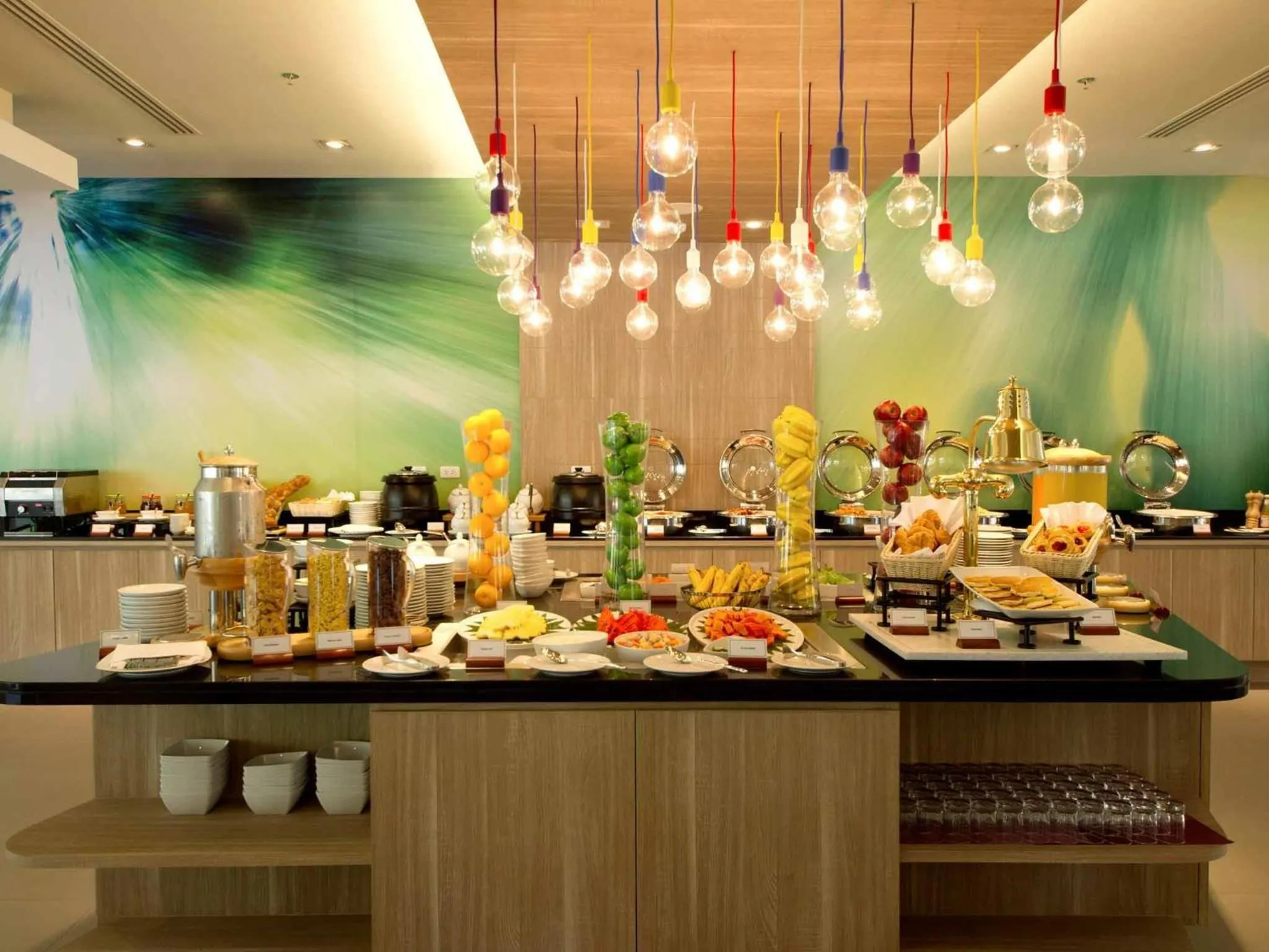 Restaurant/places to eat in ibis Styles Krabi Ao Nang