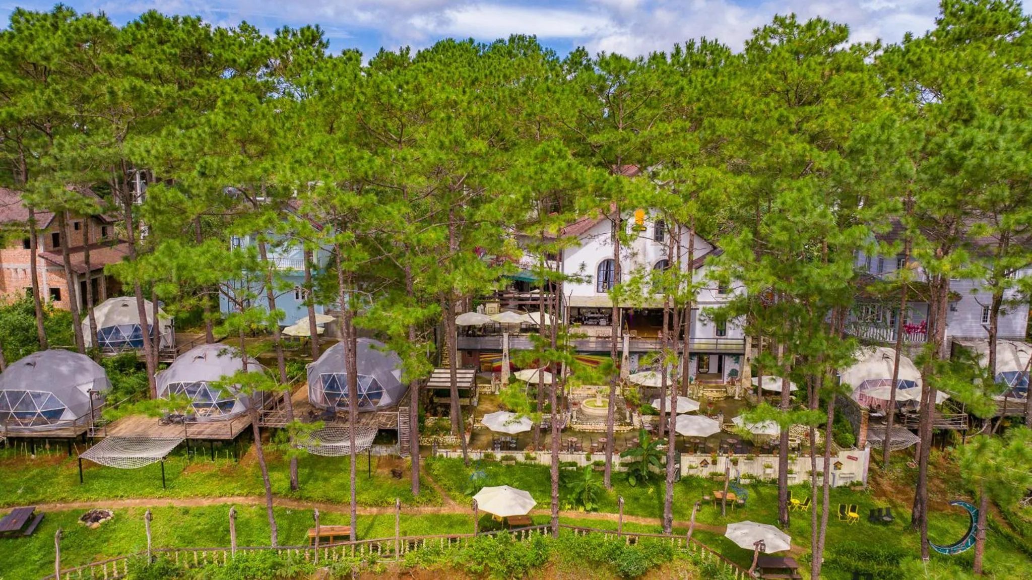 Garden in De Vivre Homestay Măng Đen